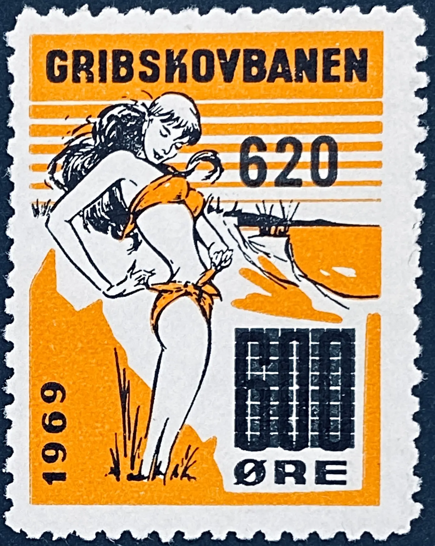 GDS 111 - Provisorium (overtryk) 620 Øre på 600 Øre Motiv: Badepige - Sort og Orange. GDS 111 - Provisorium (overtryk) 620 Øre på 600 Øre Motiv: Badepige - Sort og Orange.