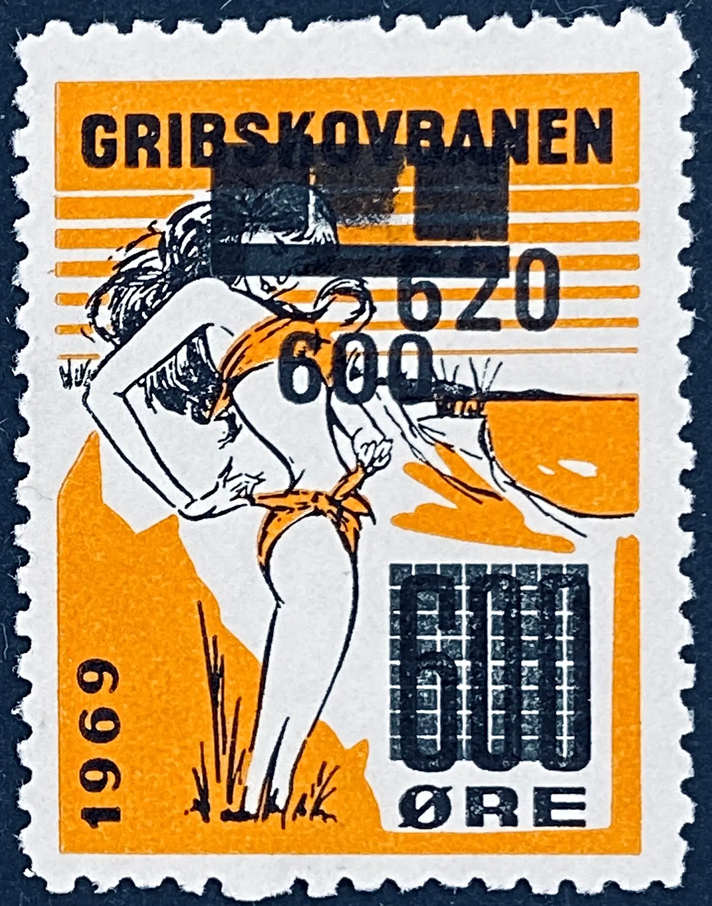 GDS 130 - Provisorium (overtryk) 600 Øre på 620 Øre på 600 Øre Motiv: Badepige - Sort og Orange. GDS 130 - Provisorium (overtryk) 600 Øre på 620 Øre på 600 Øre Motiv: Badepige - Sort og Orange.