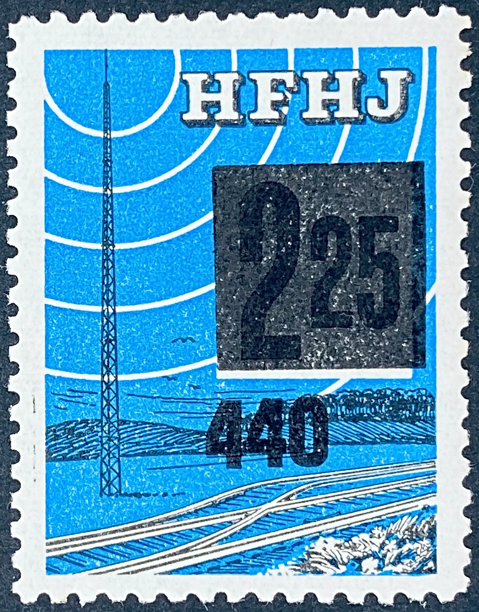 HFHJ 130 - Provisorium (overtryk) 440 Øre sort på 2<sup>25</sup> Kroner Motiv: Radiomast - Blå. HFHJ 130 - Provisorium (overtryk) 440 Øre sort på 2<sup>25</sup> Kroner Motiv: Radiomast - Blå.