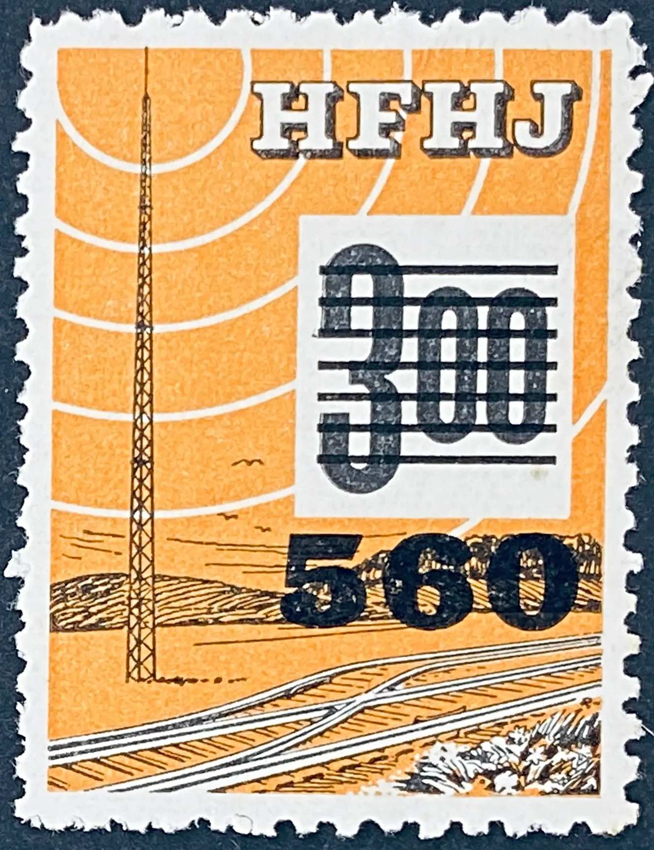 HFHJ 134 - Provisorium (overtryk) 560 Øre sort på 3<sup>00</sup> Kroner Motiv: Radiomast - Orange. HFHJ 134 - Provisorium (overtryk) 560 Øre sort på 3<sup>00</sup> Kroner Motiv: Radiomast - Orange.