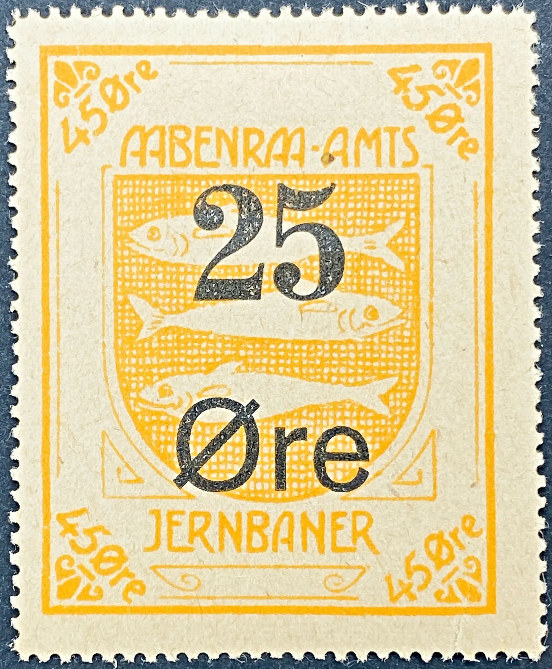 AaAJ 3E - Provisorium (overtryk) 25 Øre sort bogtryk på 45 Øre Motiv: Aabenraa våbenskjold - Gul.