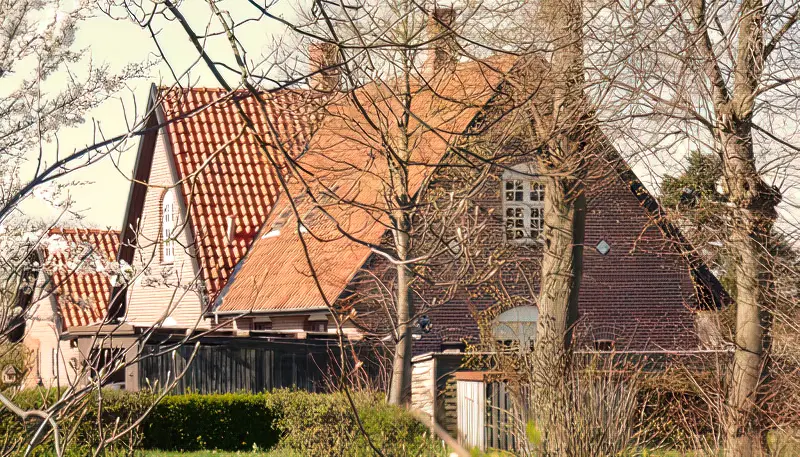 Billede af Martofte Station set fra vejsiden. Billede af Martofte Station set fra vejsiden.