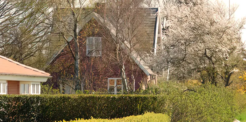 Banen lå på højre side af Mesinge Station. Banen lå på højre side af Mesinge Station.