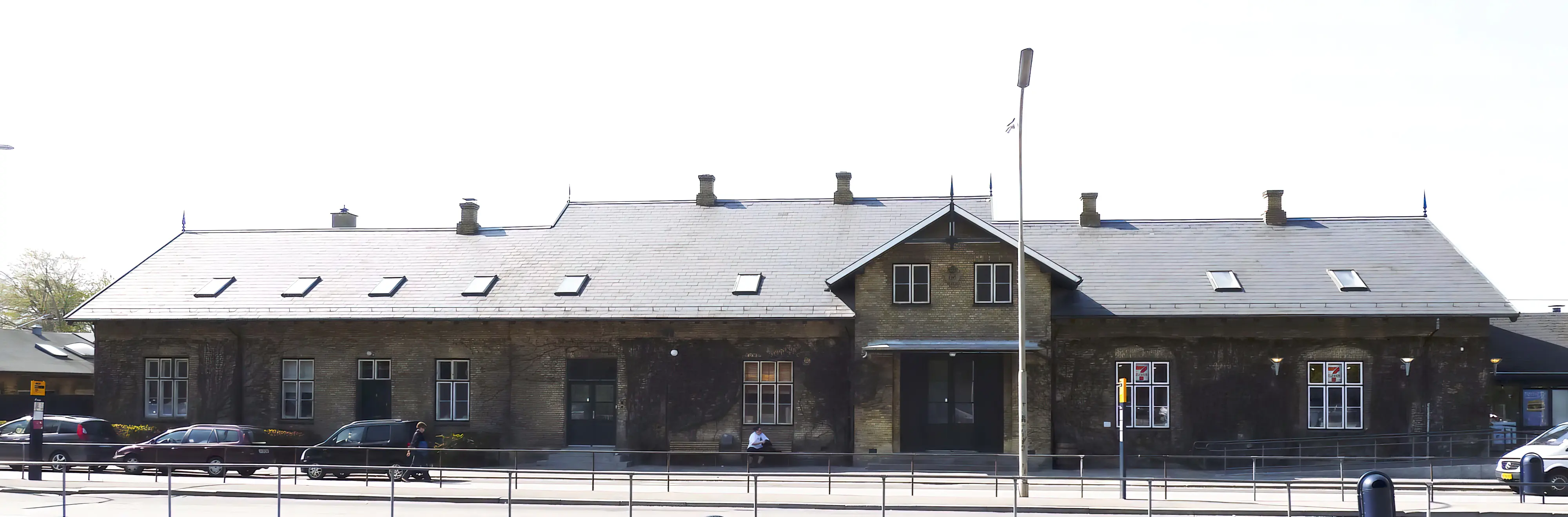 Billede af Holte Station. Billede af Holte Station.