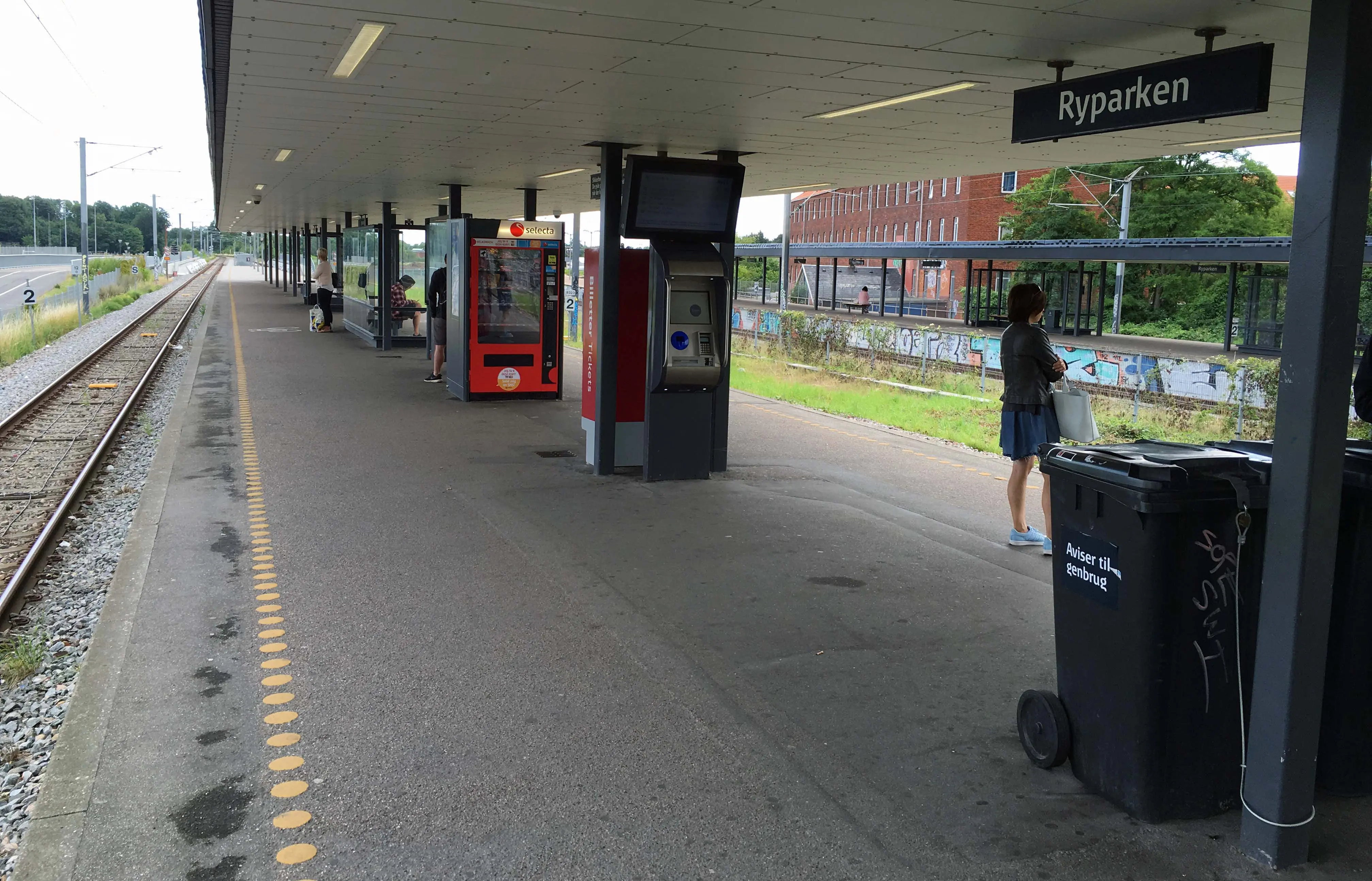 Billede af Ryparken S-togstrinbræt. Billede af Ryparken S-togstrinbræt.