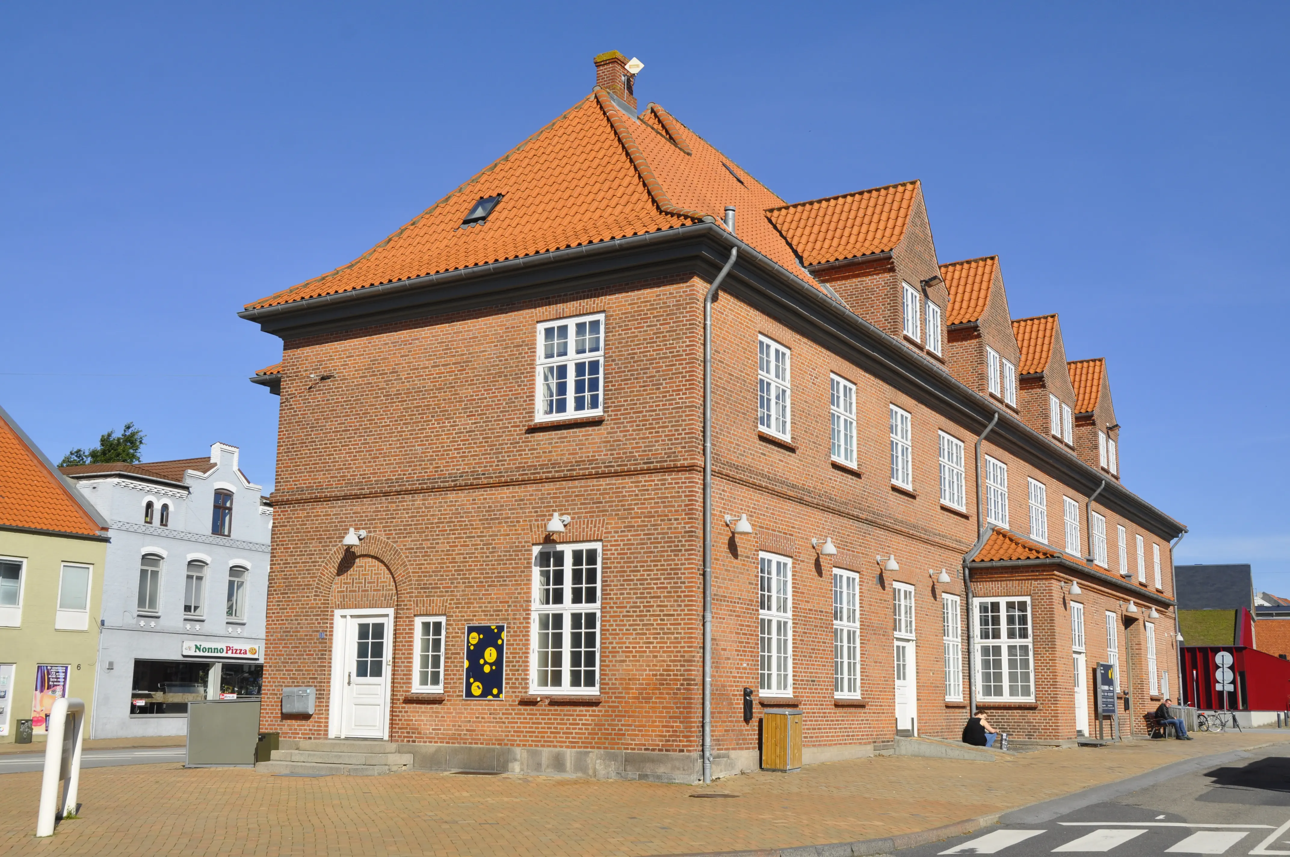 Billede af Sønderborg By Station. Billede af Sønderborg By Station.