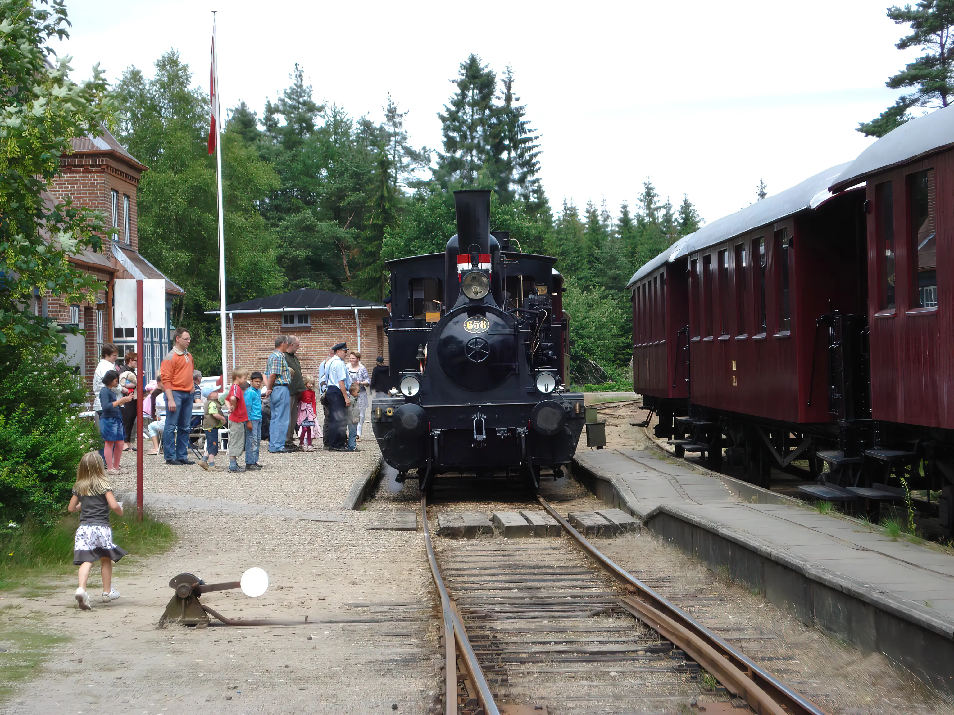 Billede af Vrads Station. Billede af Vrads Station.