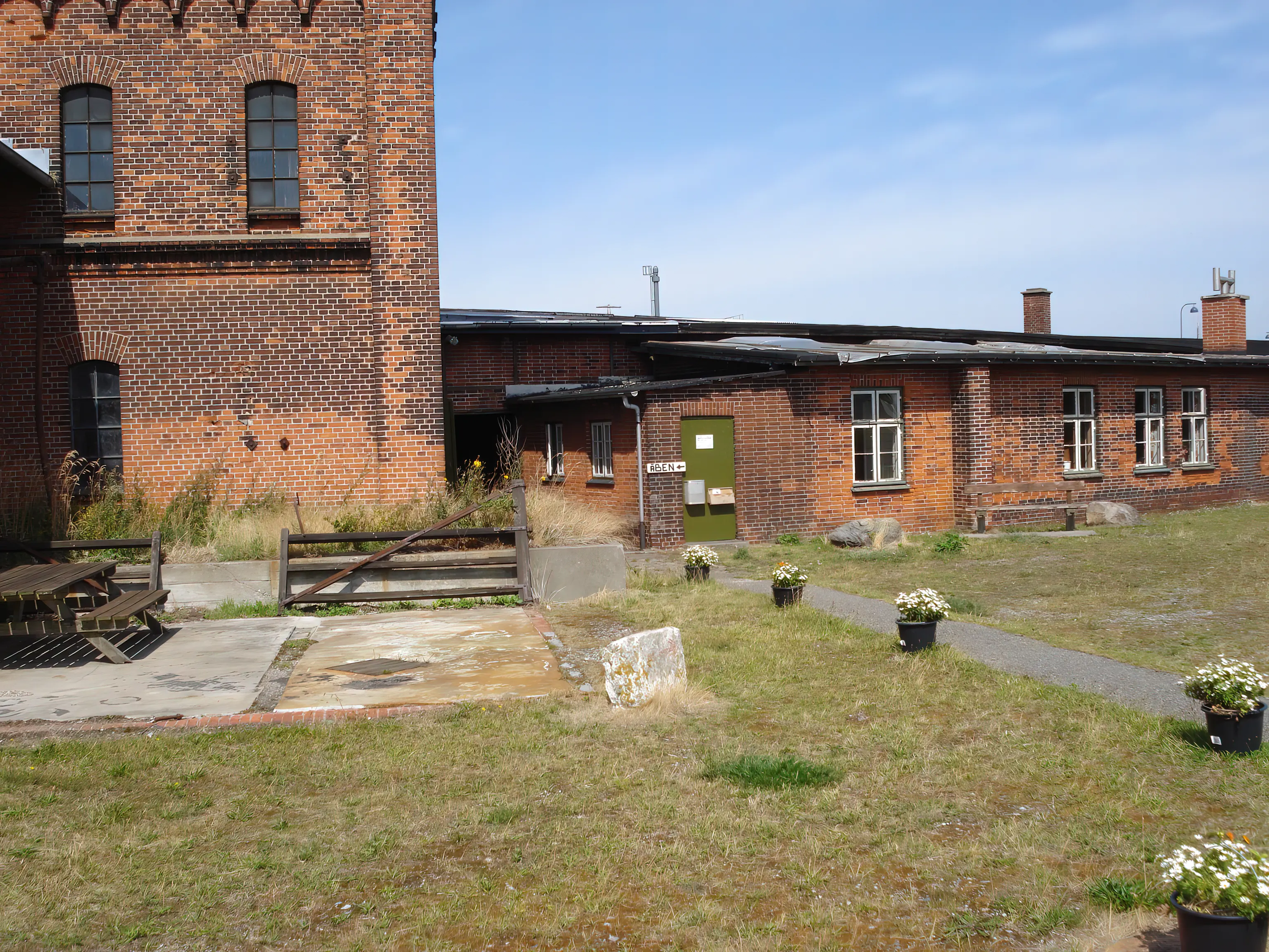 Billede af remiseområdet ved Gedser Station. Billede af remiseområdet ved Gedser Station.