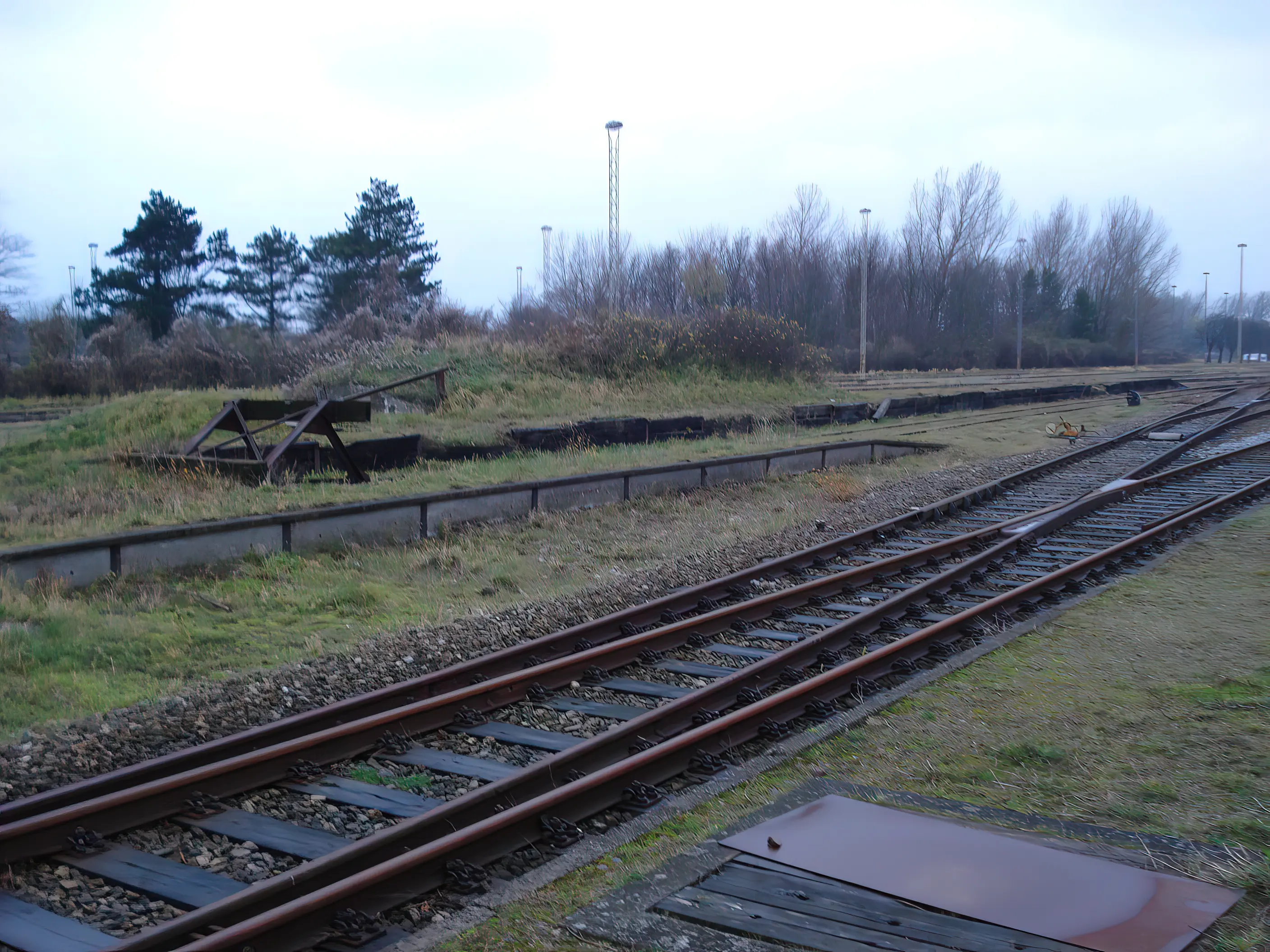 Billede af remiseområdet ved Gedser Station.