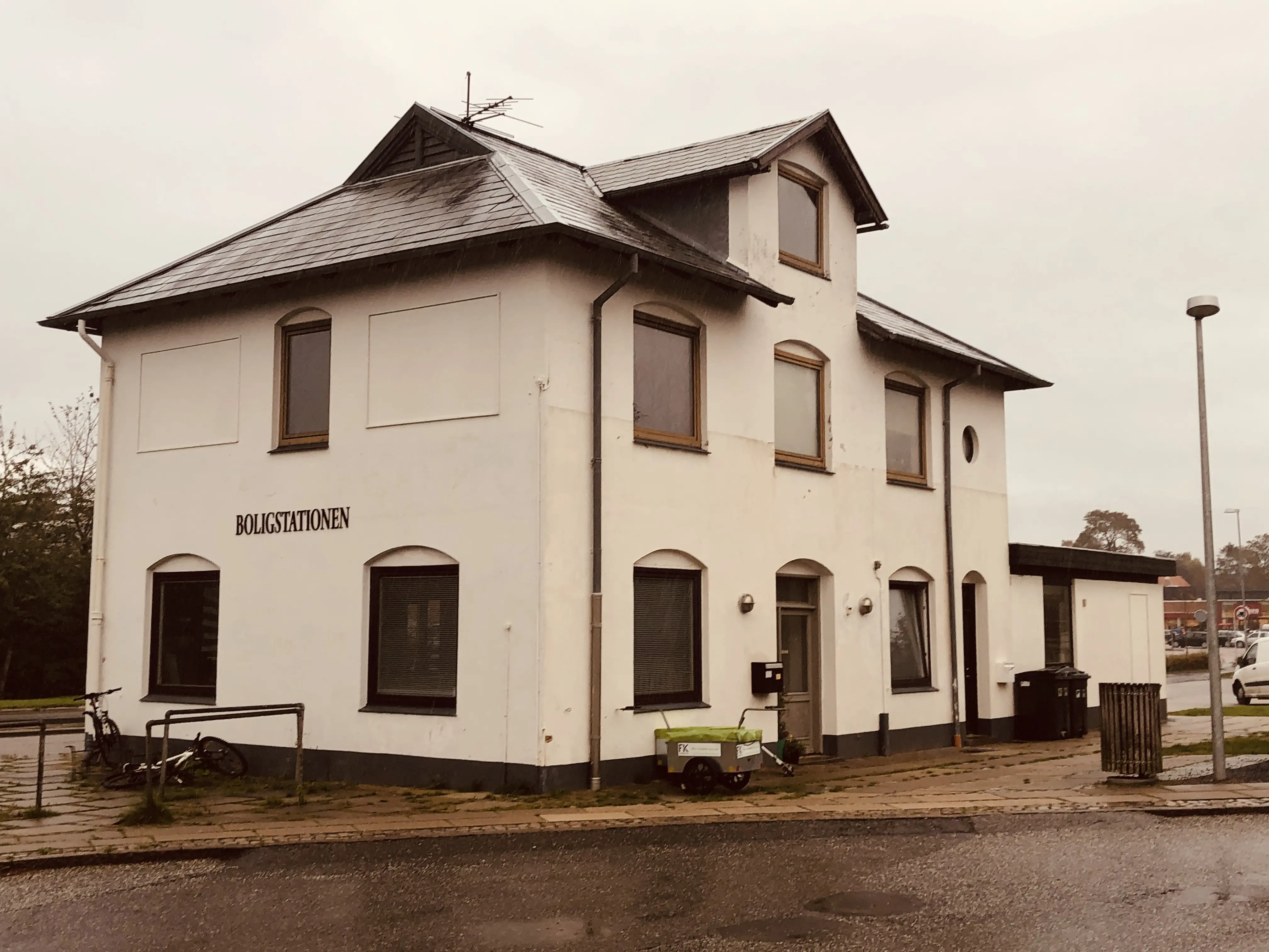 Billede af Østbirk Station.