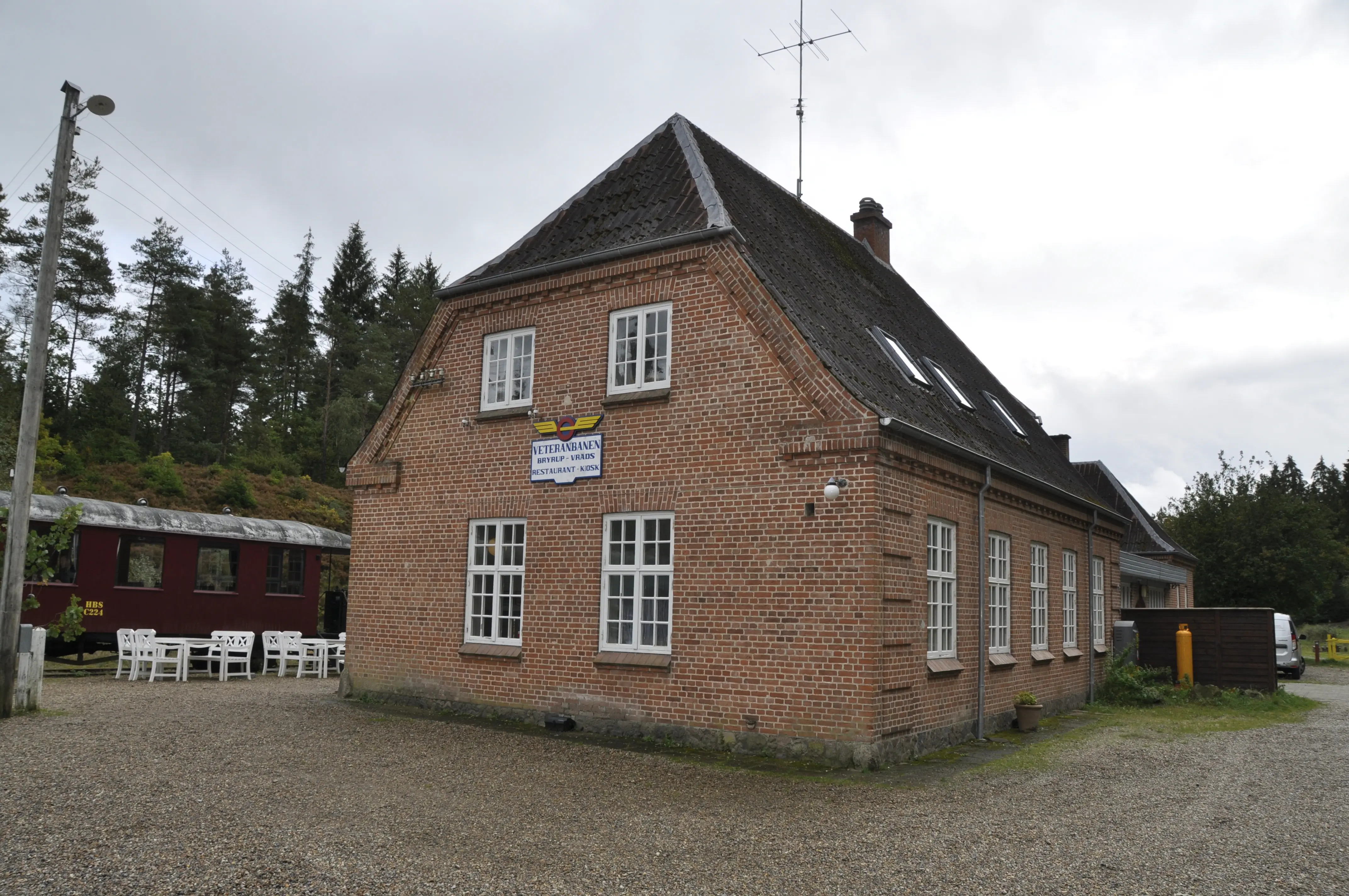 Billede af Vrads Station. Billede af Vrads Station.