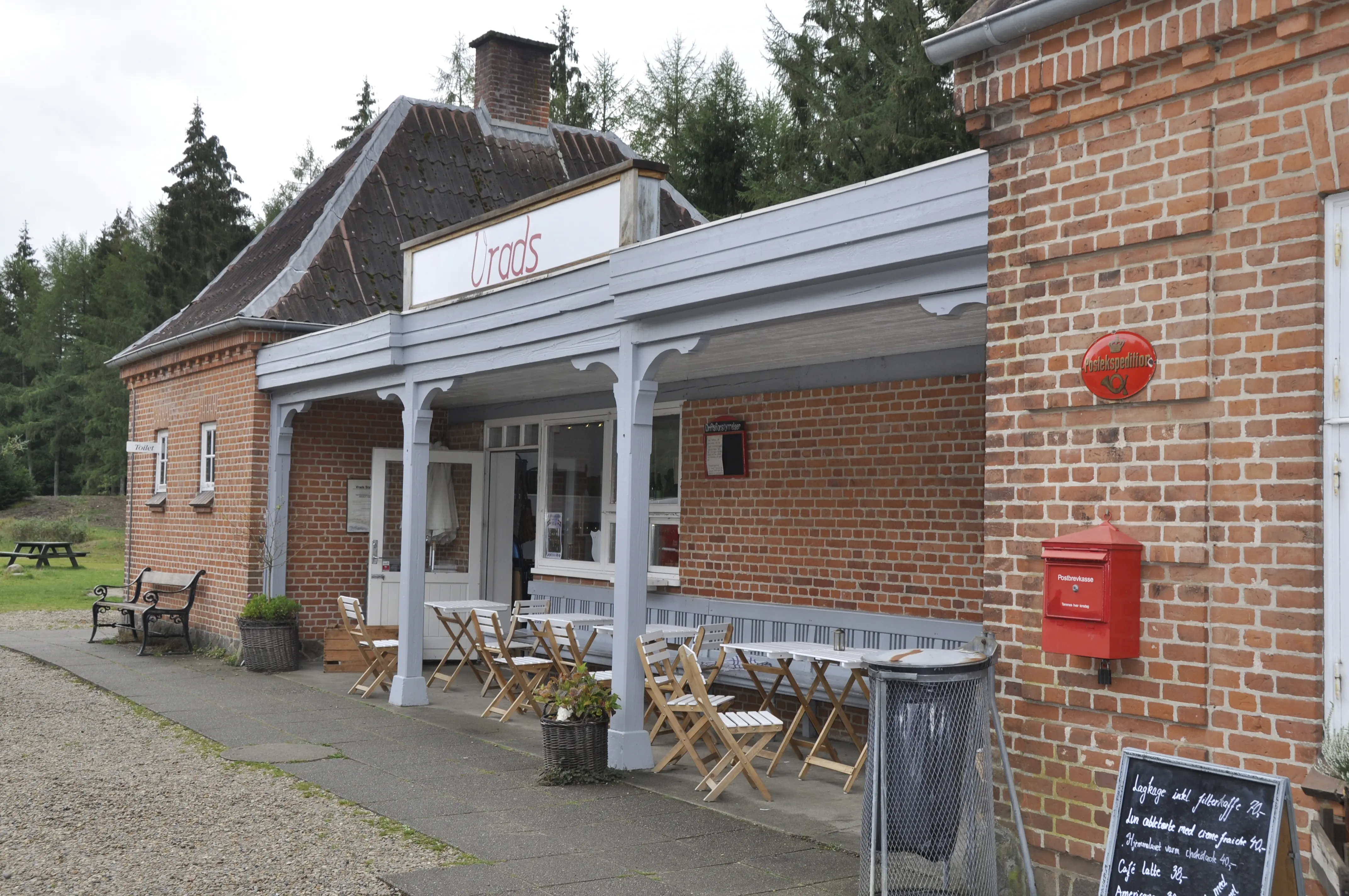 Billede af Vrads Station. Billede af Vrads Station.