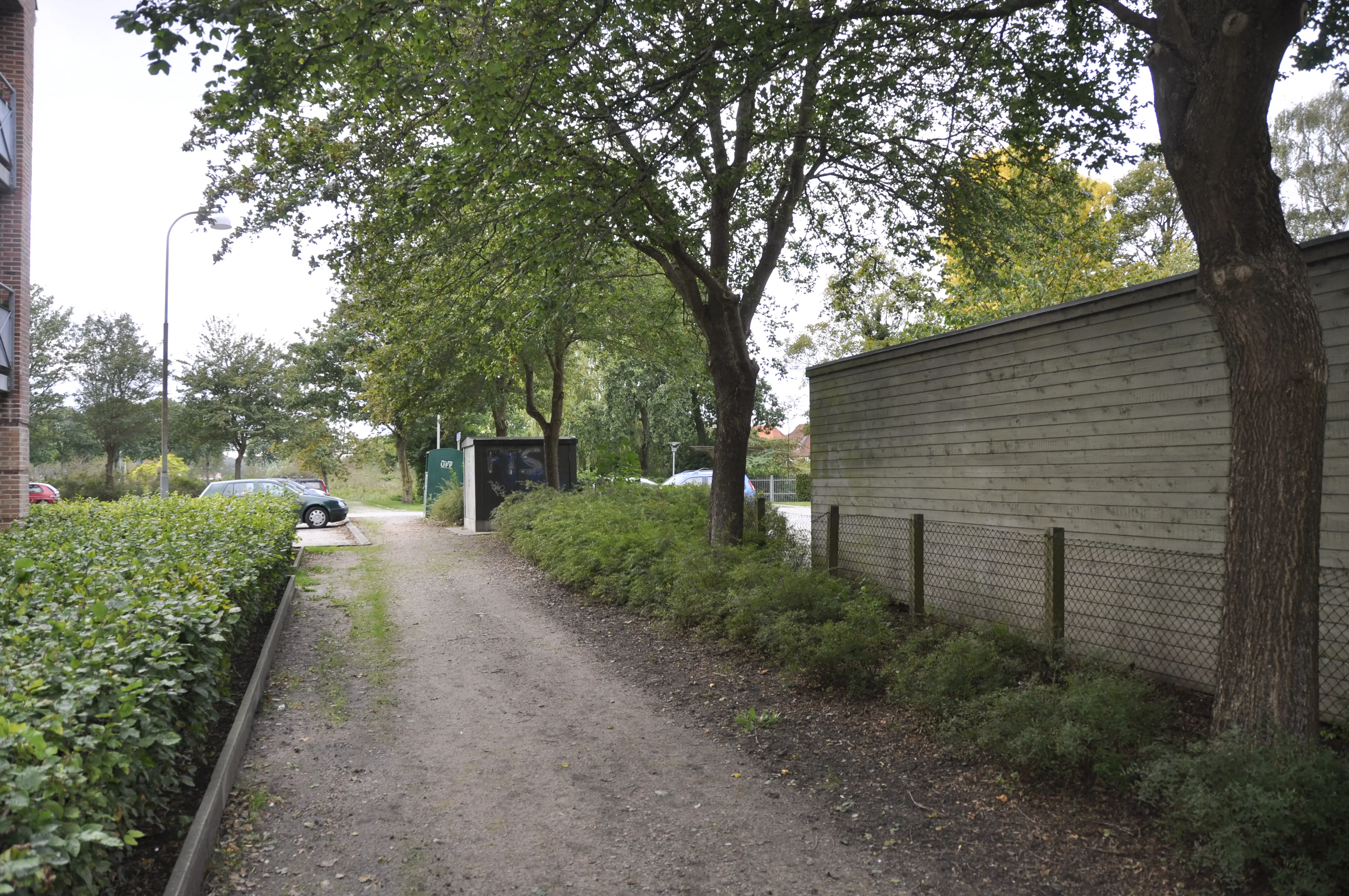 Billede af Aabenraa Sønderport Trinbræt, som lå til højre for træerne i midten af billedet. Billede af Aabenraa Sønderport Trinbræt, som lå til højre for træerne i midten af billedet.