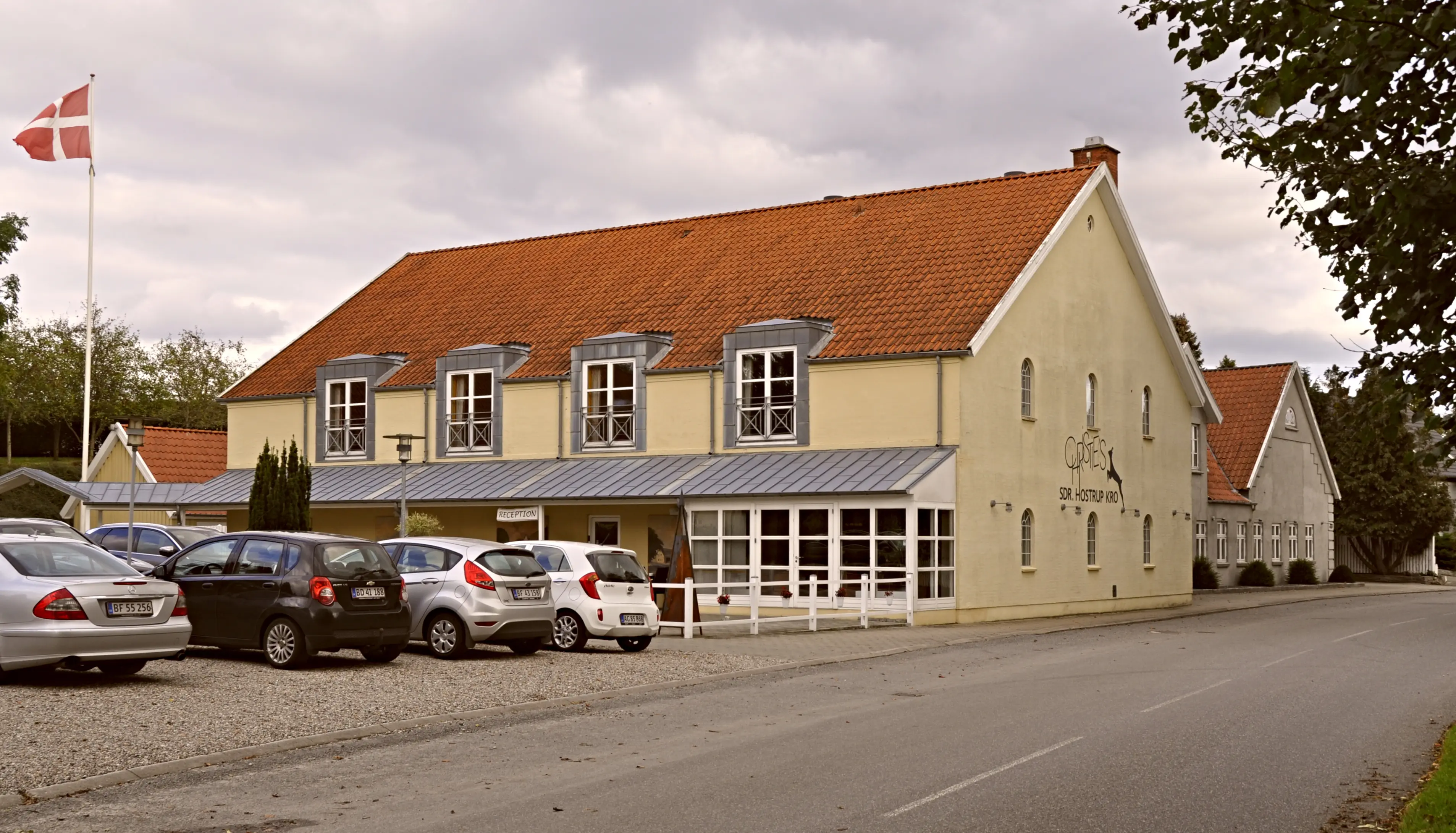 Billede af Sønder Hostrup Stationskro.