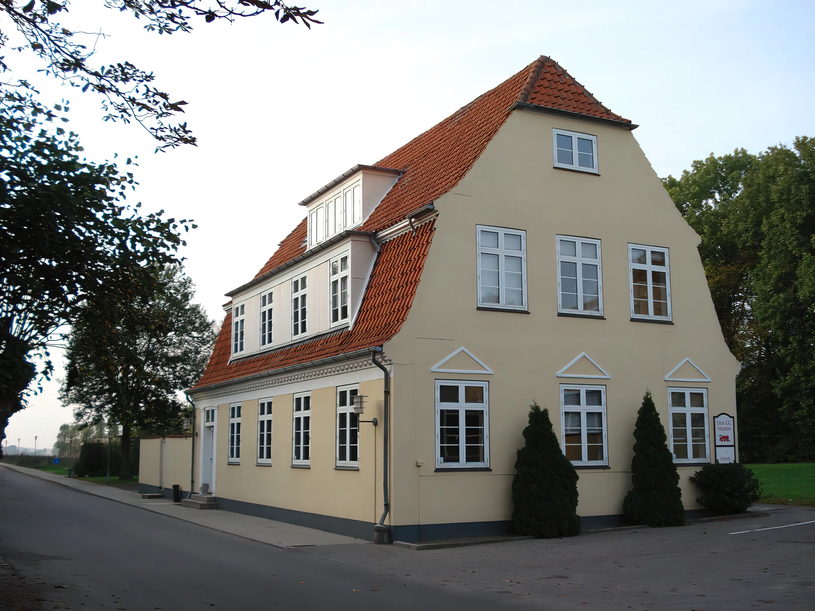 Billede af Horslunde Station. Billede af Horslunde Station.