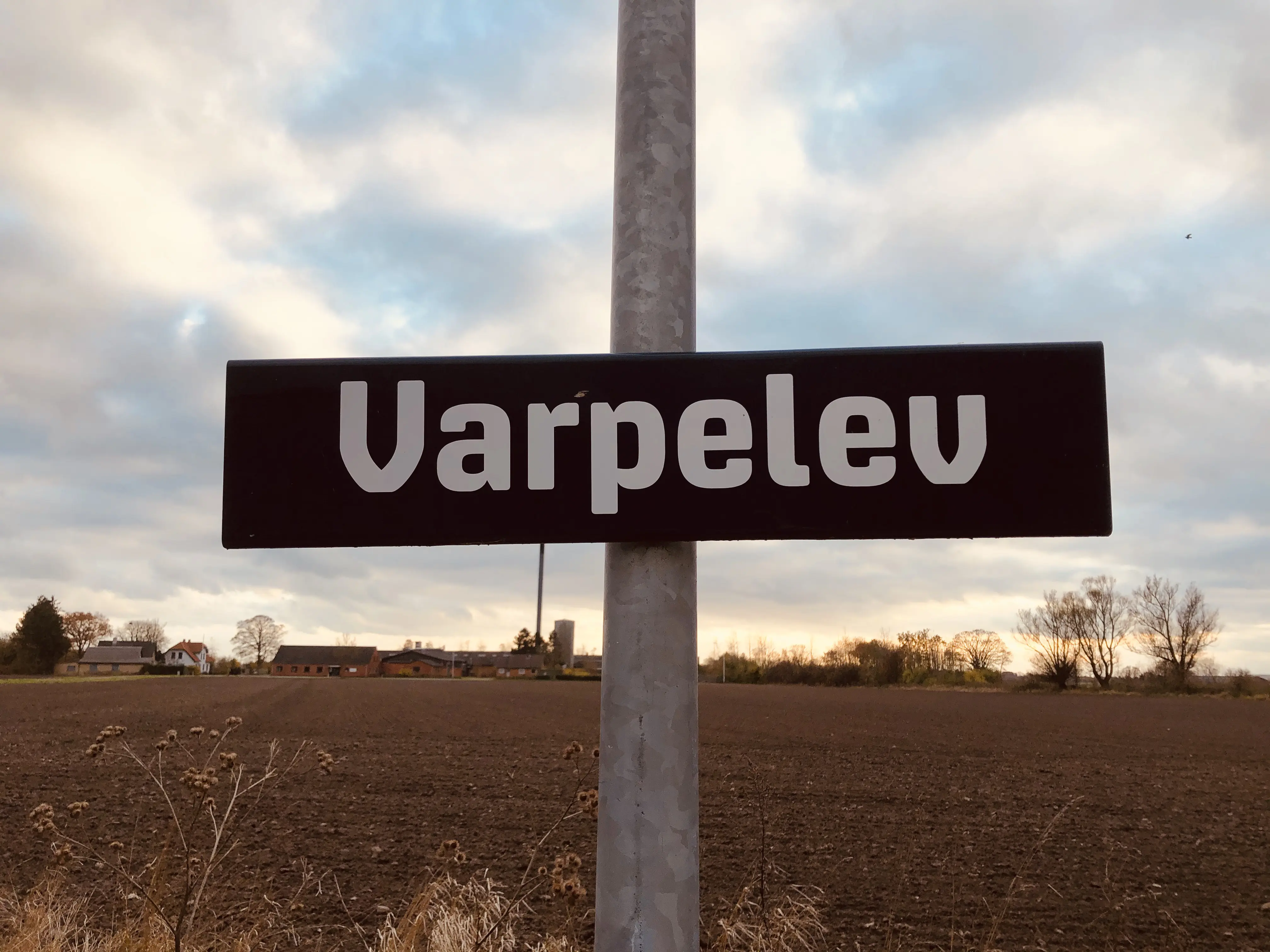 Billede af Varpelev Trinbræt. Billede af Varpelev Trinbræt.