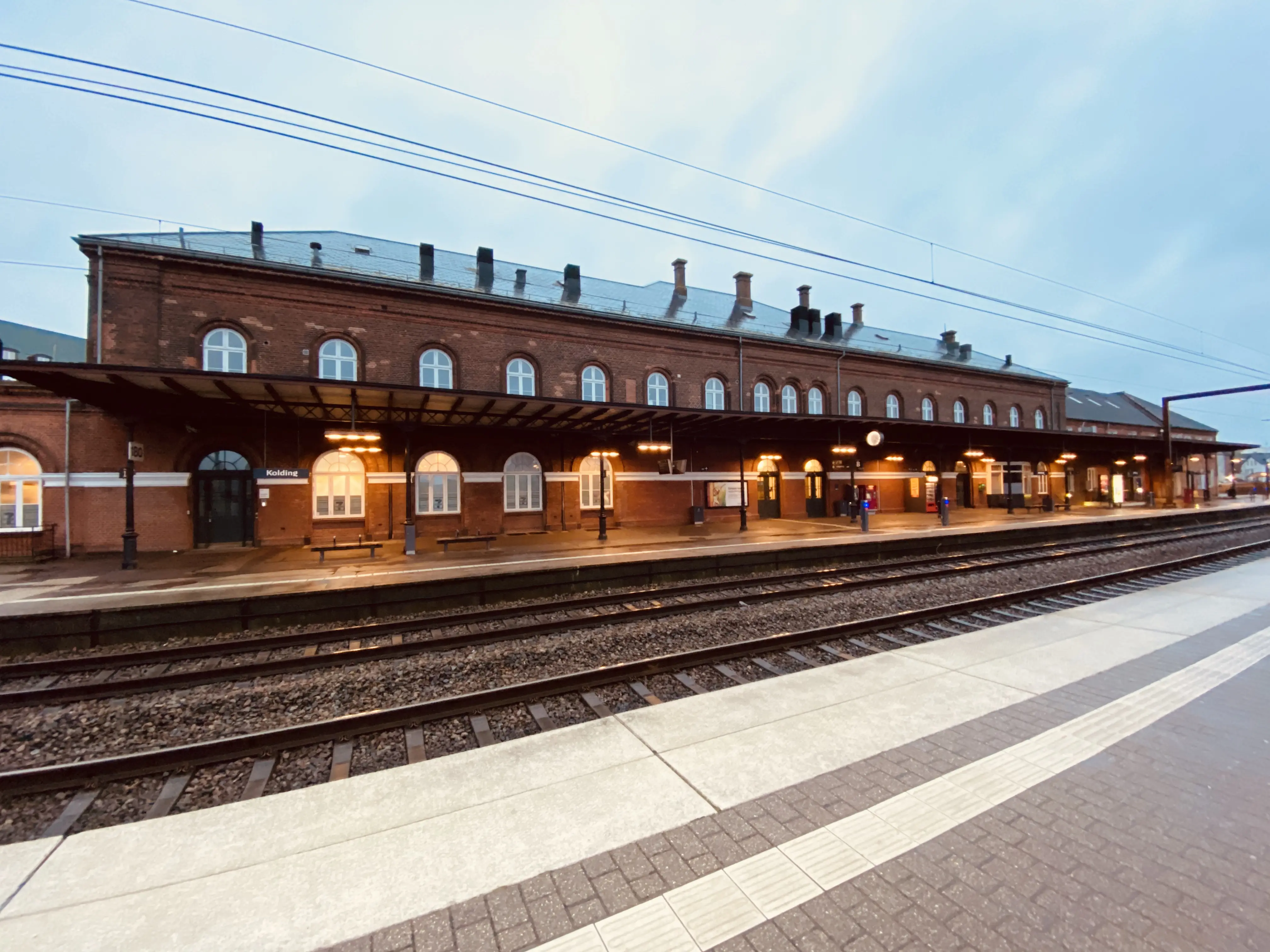Billede af Kolding Banegård. Billede af Kolding Banegård.