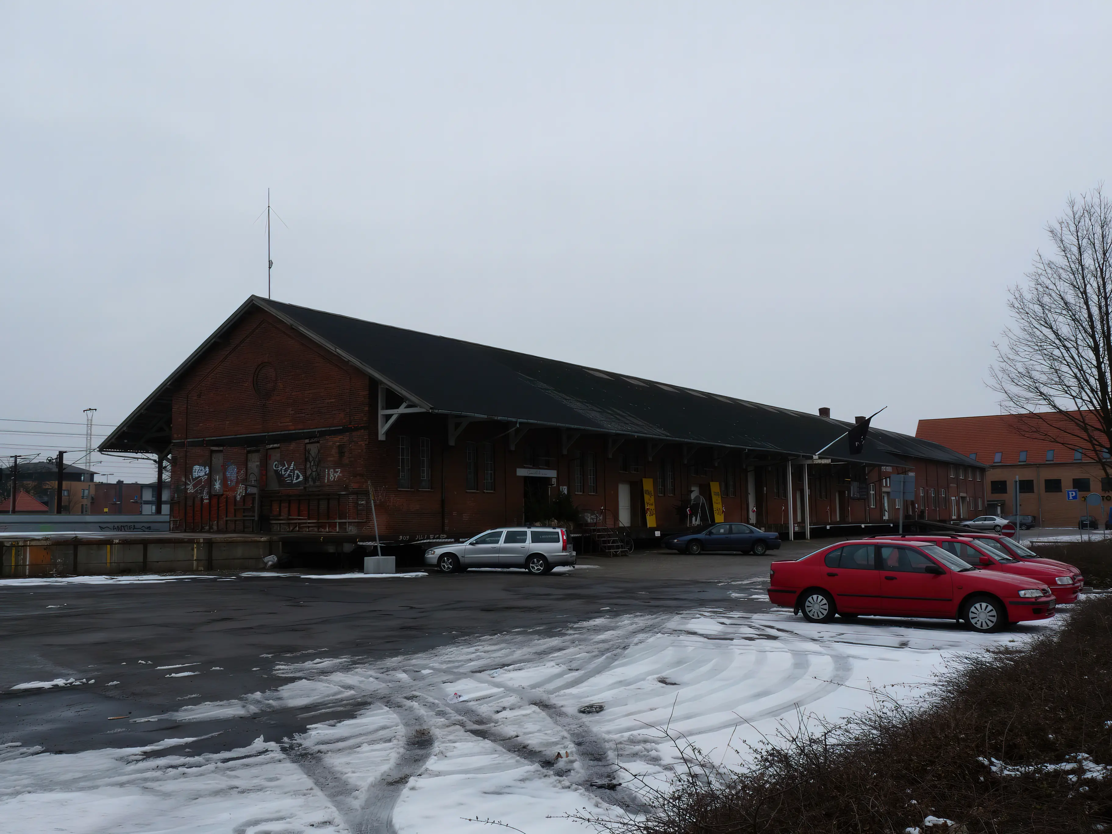 Billede af Slagelse Stations varehus. Billede af Slagelse Stations varehus.