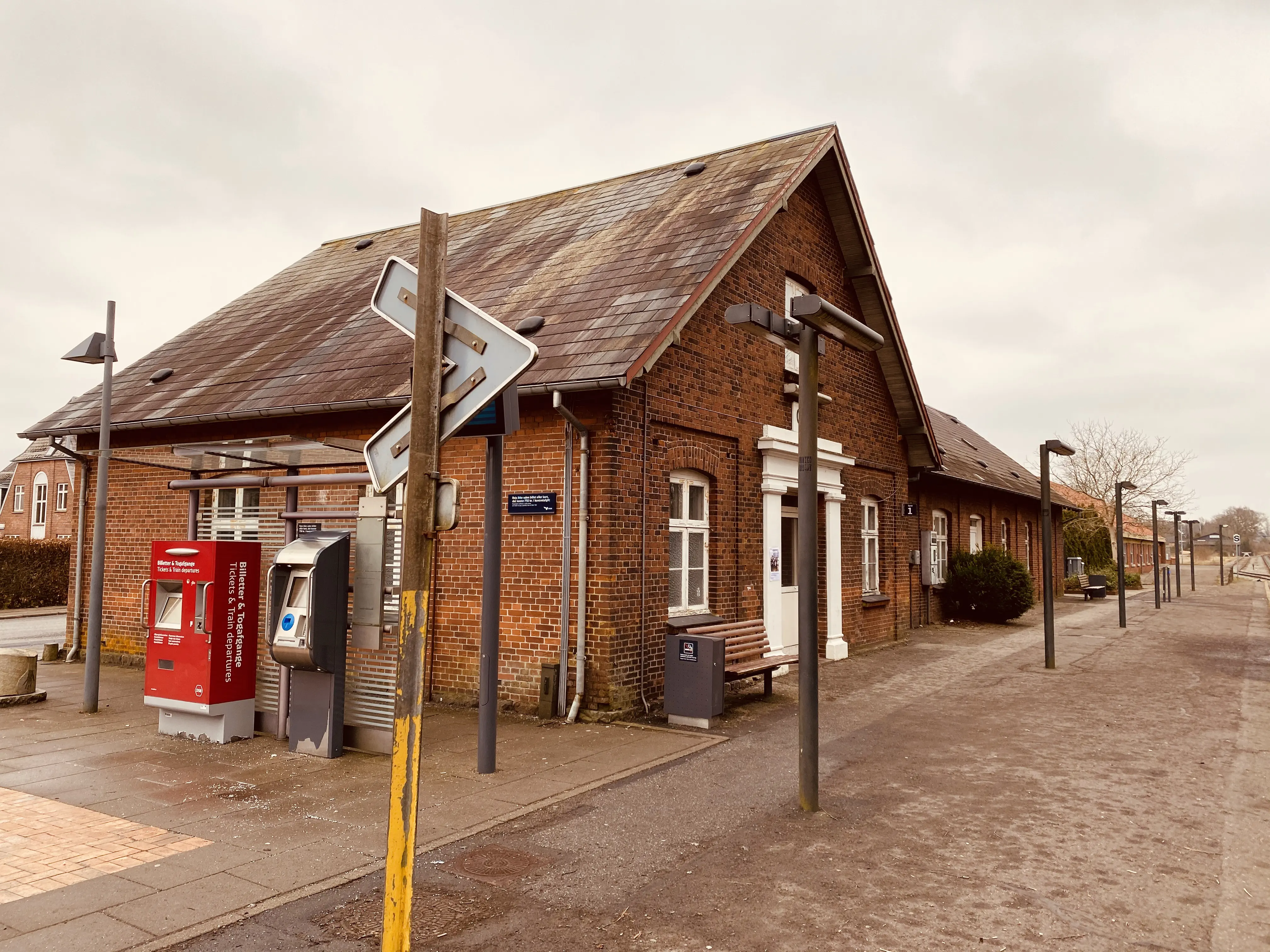 Billede af Give Station. Billede af Give Station.