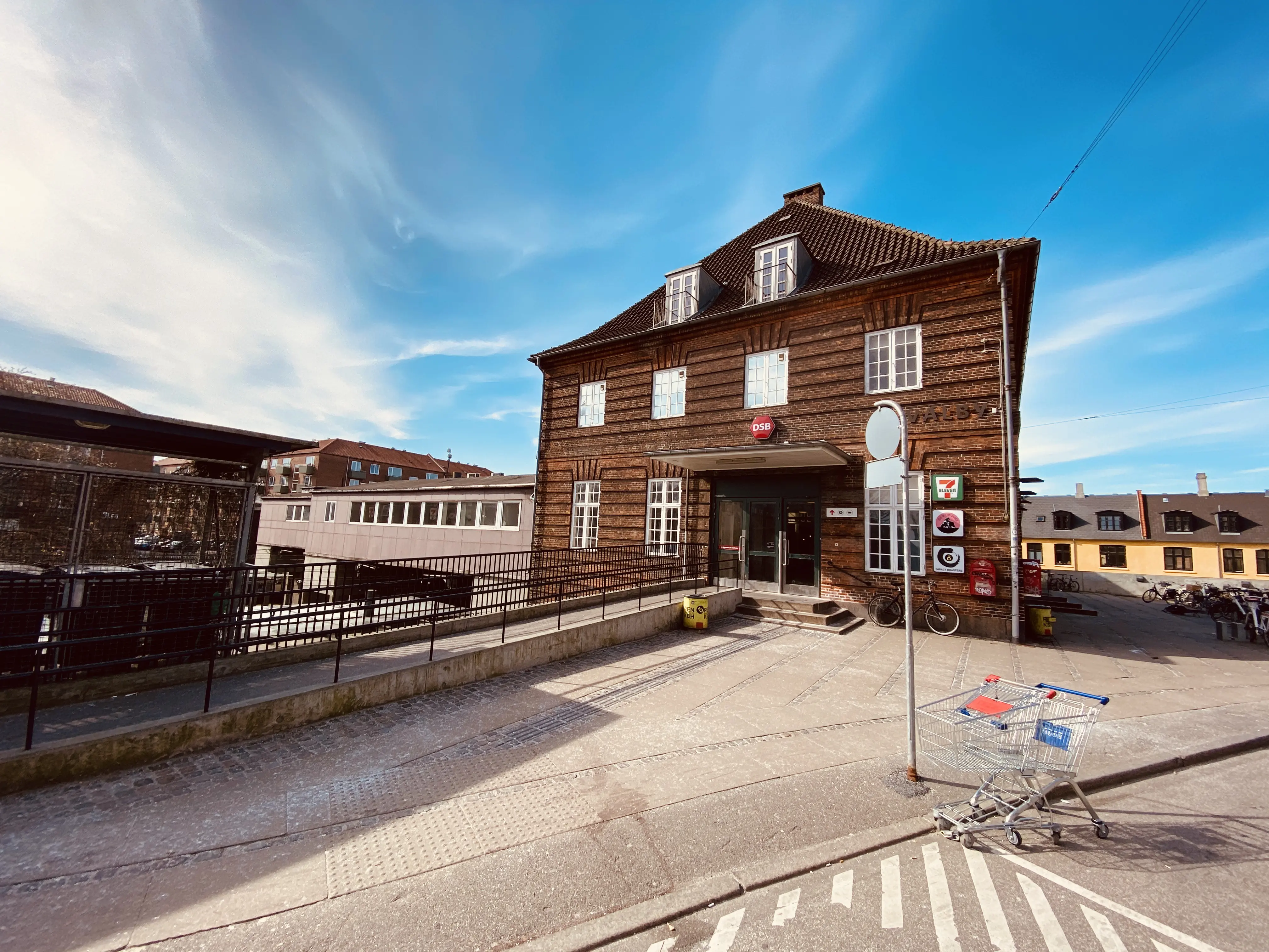 Billede af Valby Station. Billede af Valby Station.
