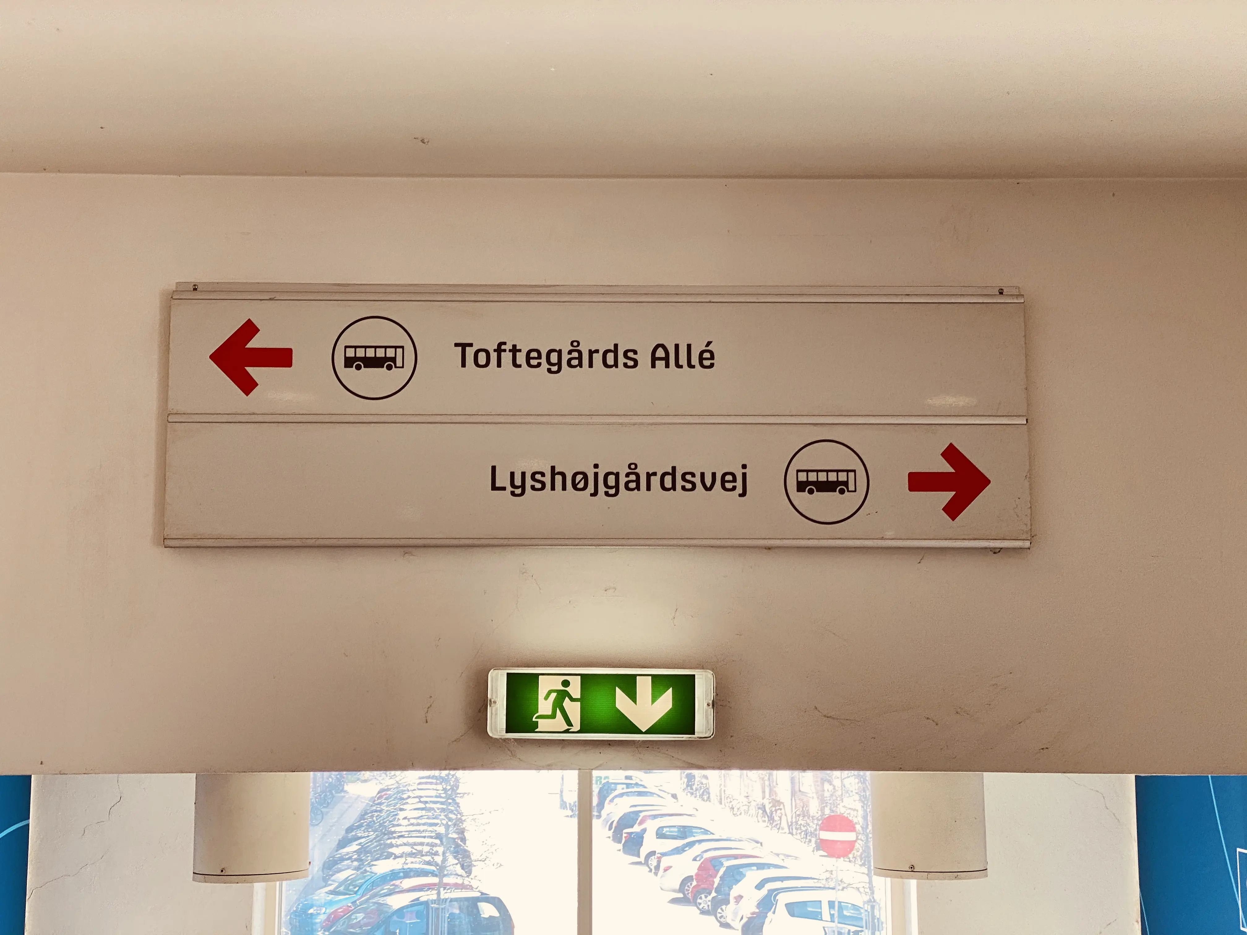 Billede af Valby Station. Billede af Valby Station.