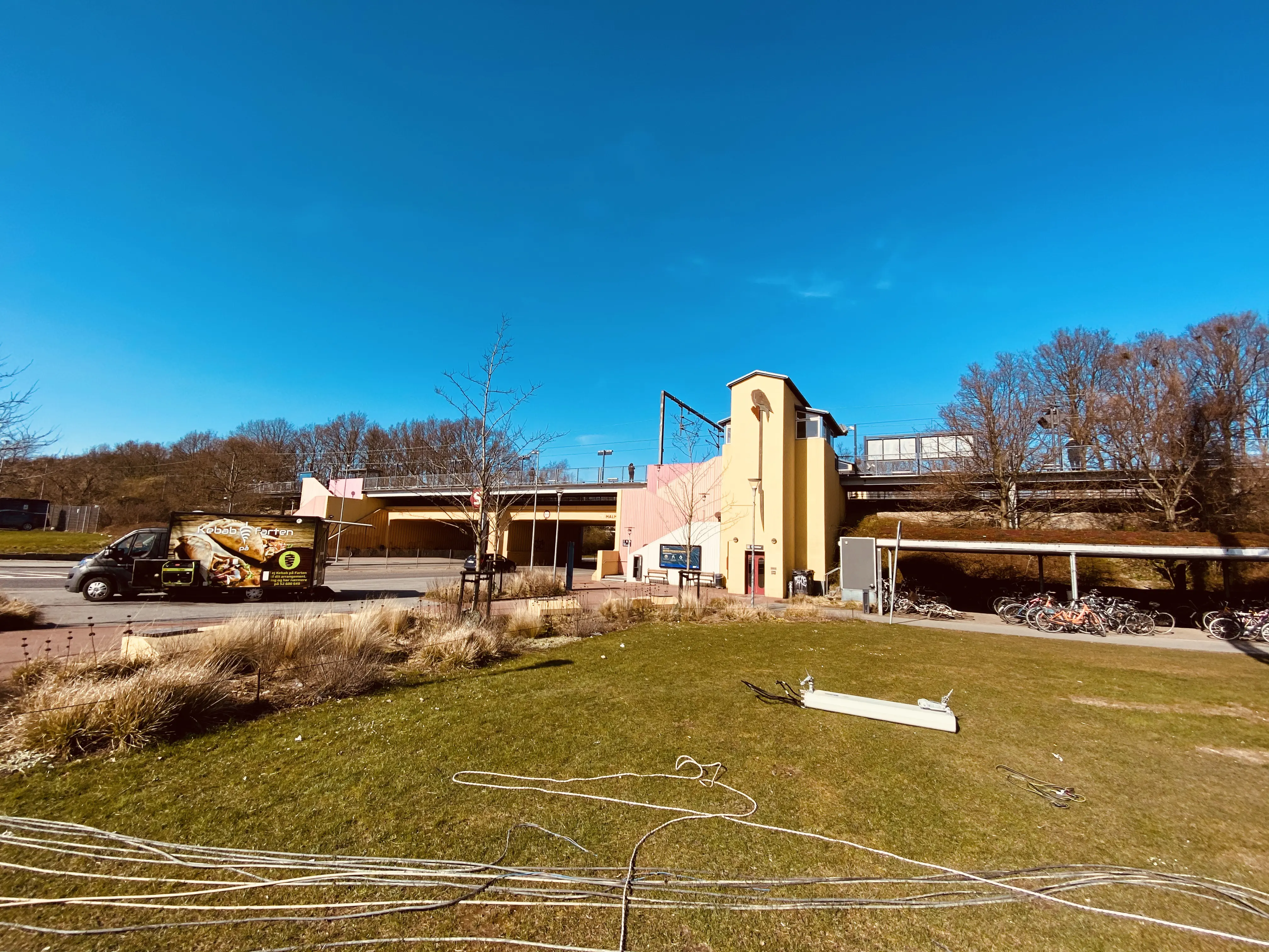 Billede af Malmparken S-togstrinbræt. Billede af Malmparken S-togstrinbræt.