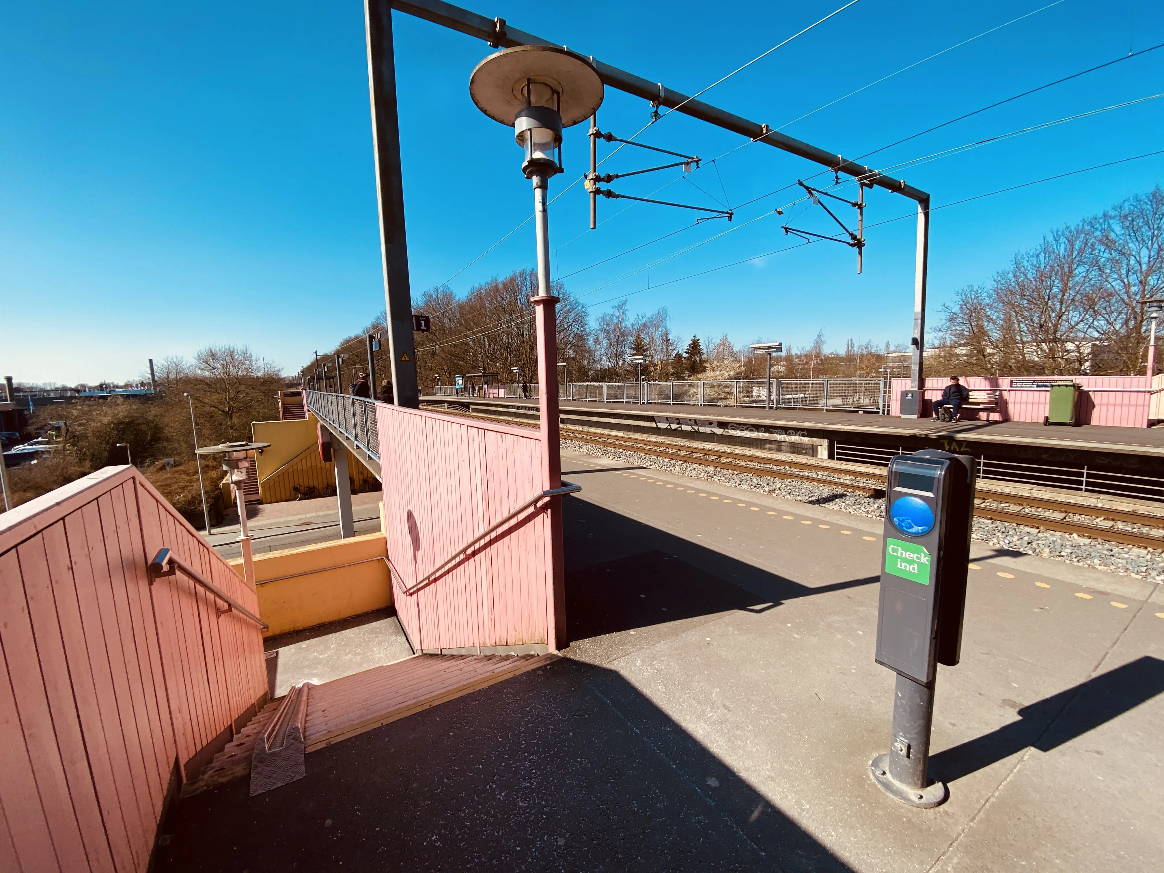 Billede af Malmparken S-togstrinbræt. Billede af Malmparken S-togstrinbræt.