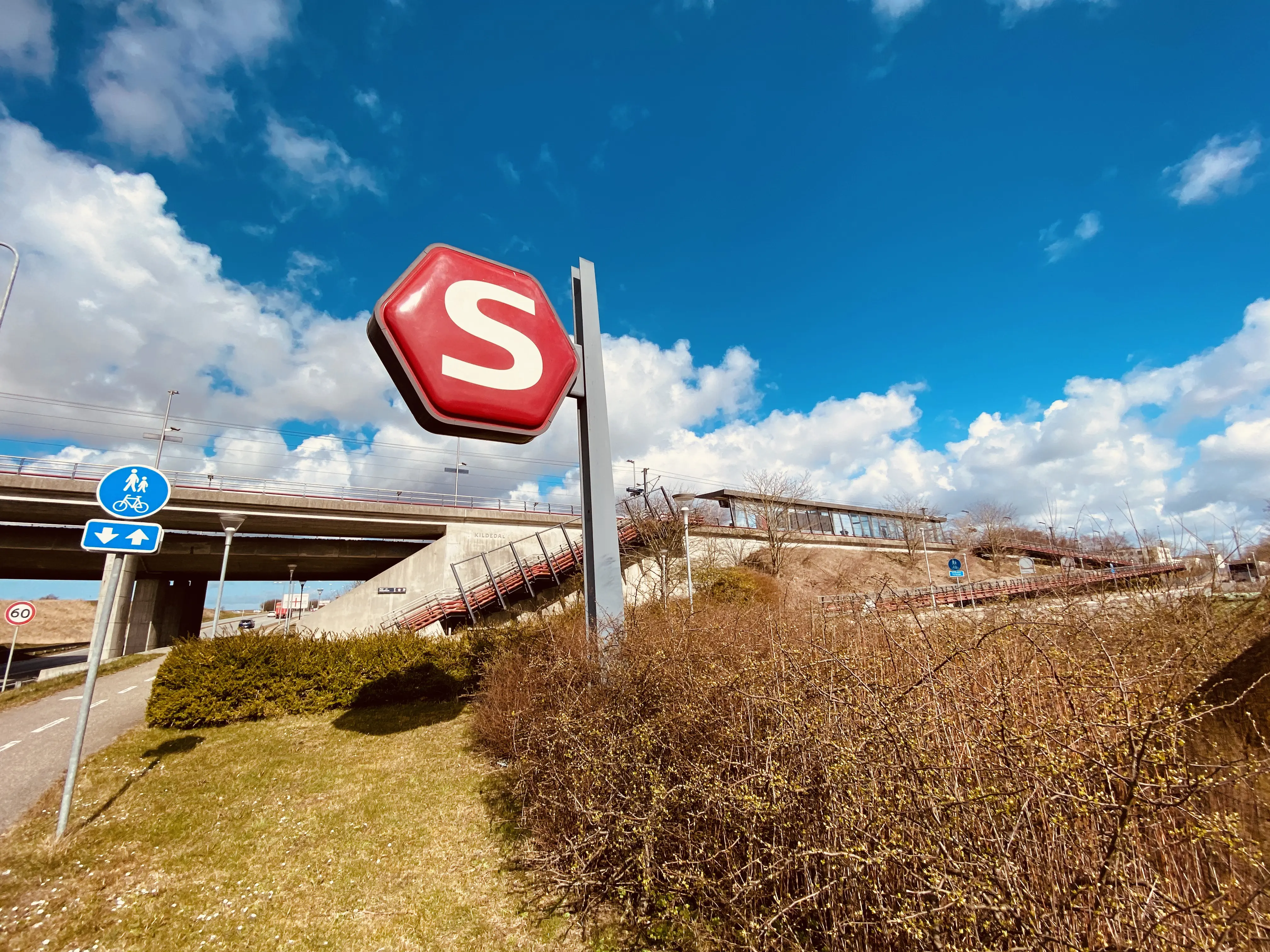 Billede af Kildedal S-togstrinbræt. Billede af Kildedal S-togstrinbræt.