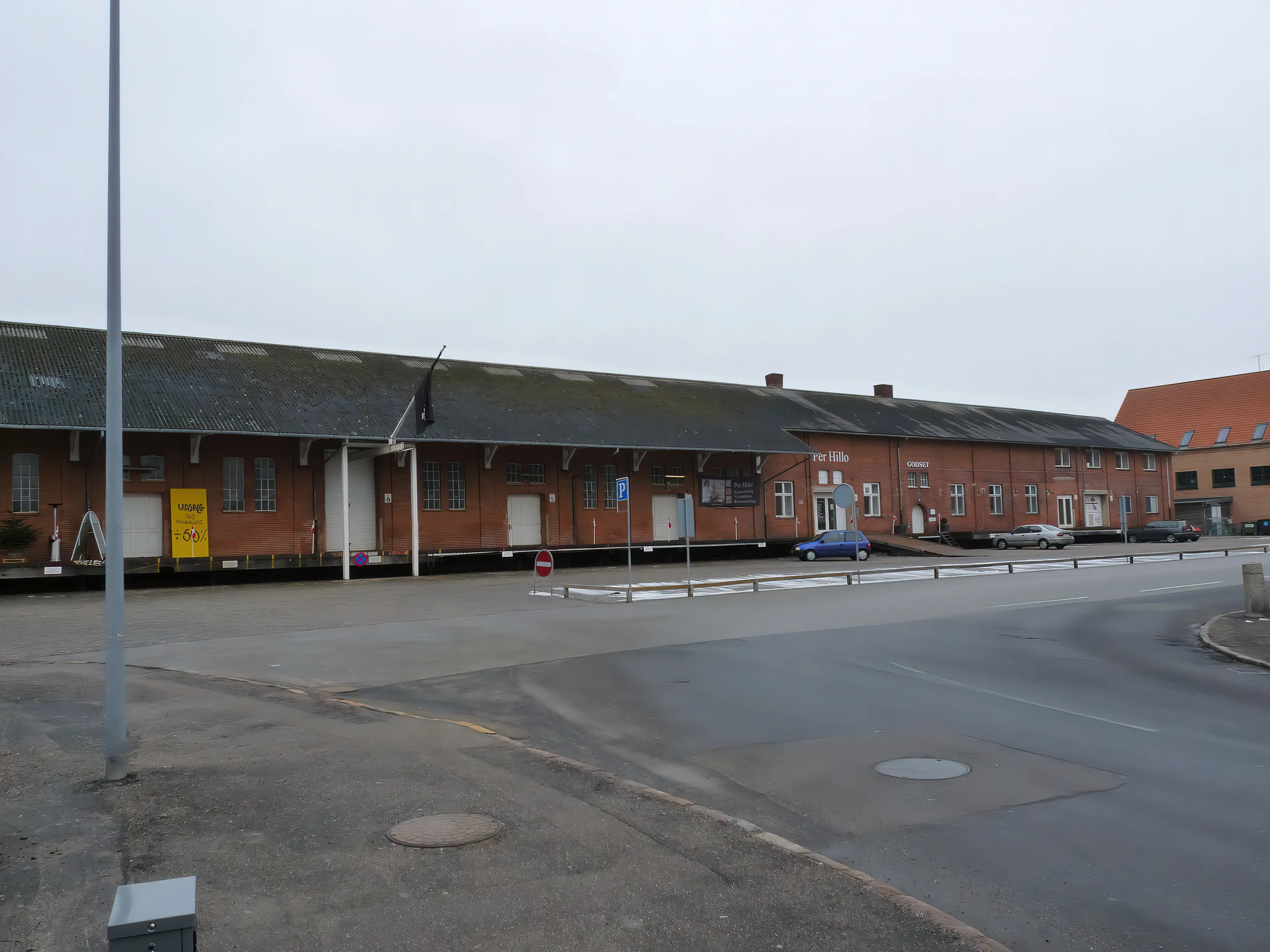 Billede af Slagelse Stations pakhus. Billede af Slagelse Stations pakhus.