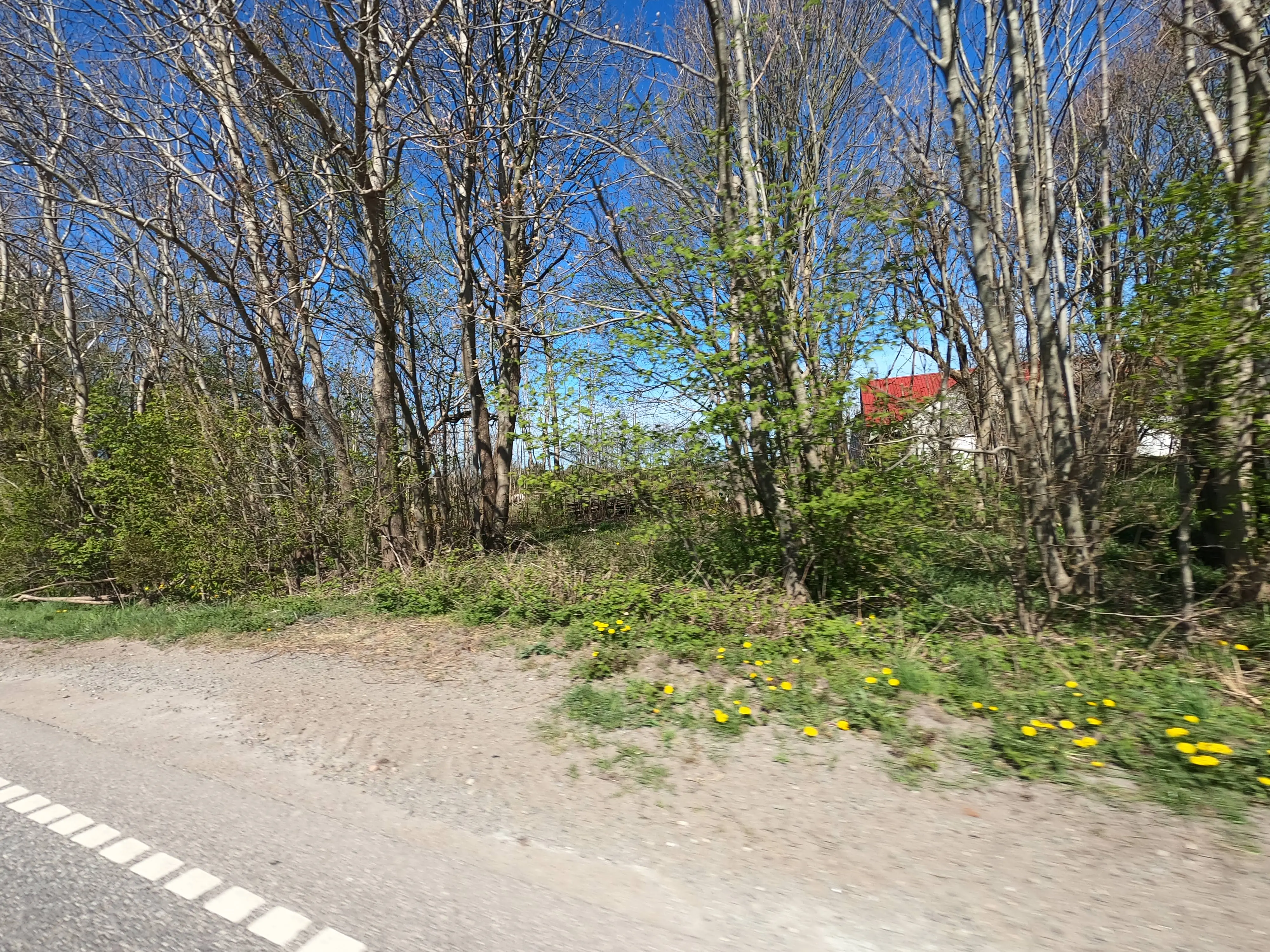 Billede af Lønholm Billetsalgssted, som var på den nærliggende gård, hvor en af værelserne blev indrettet til ventesal Billede af Lønholm Billetsalgssted, som var på den nærliggende gård, hvor en af værelserne blev indrettet til ventesal