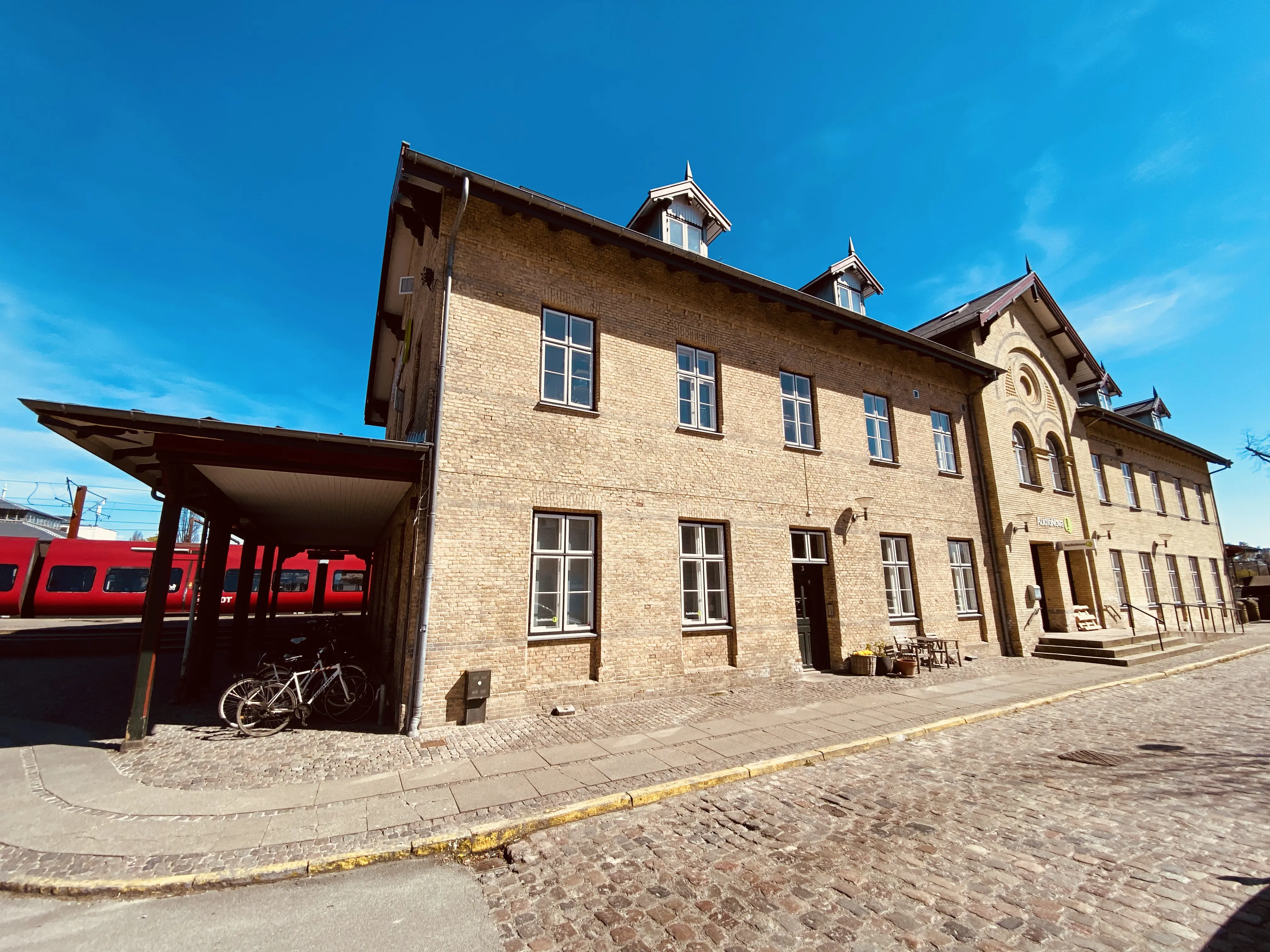 Billede af Klampenborg Station.