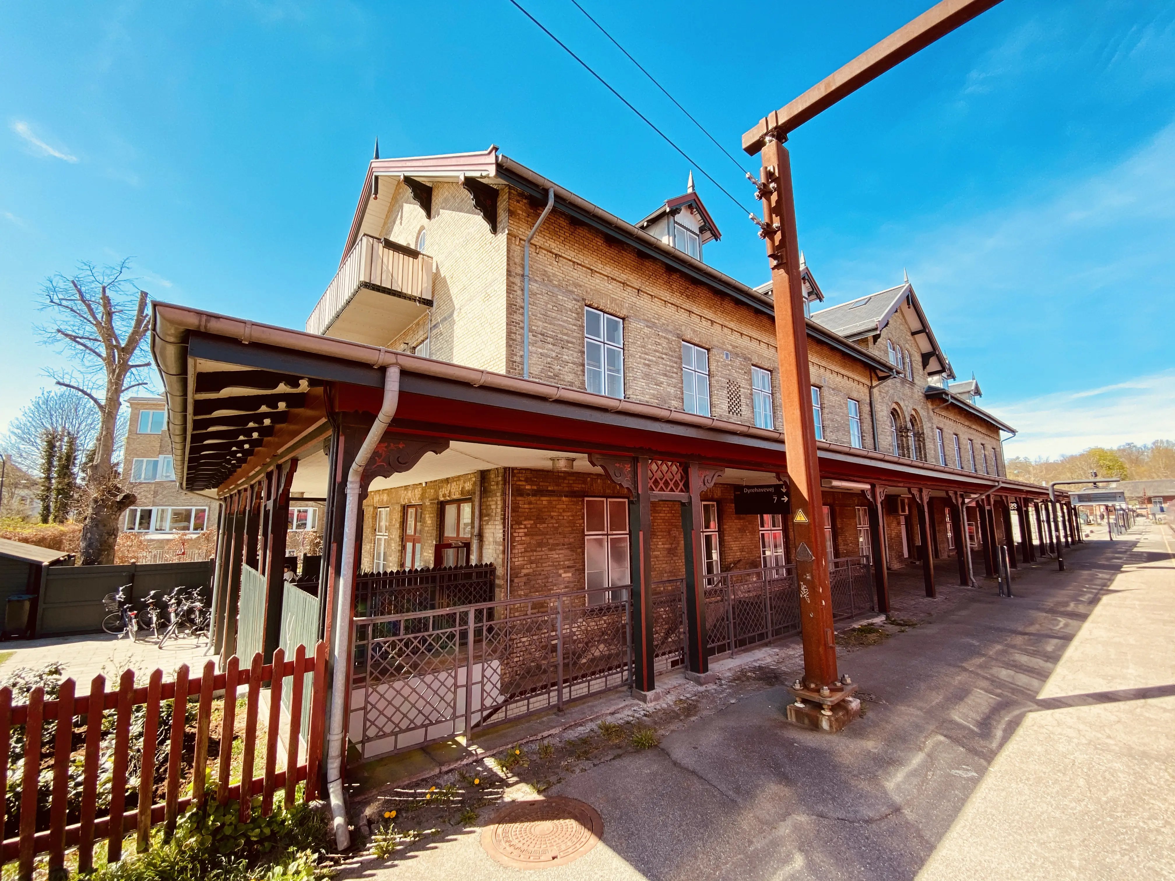 Billede af Klampenborg Station.