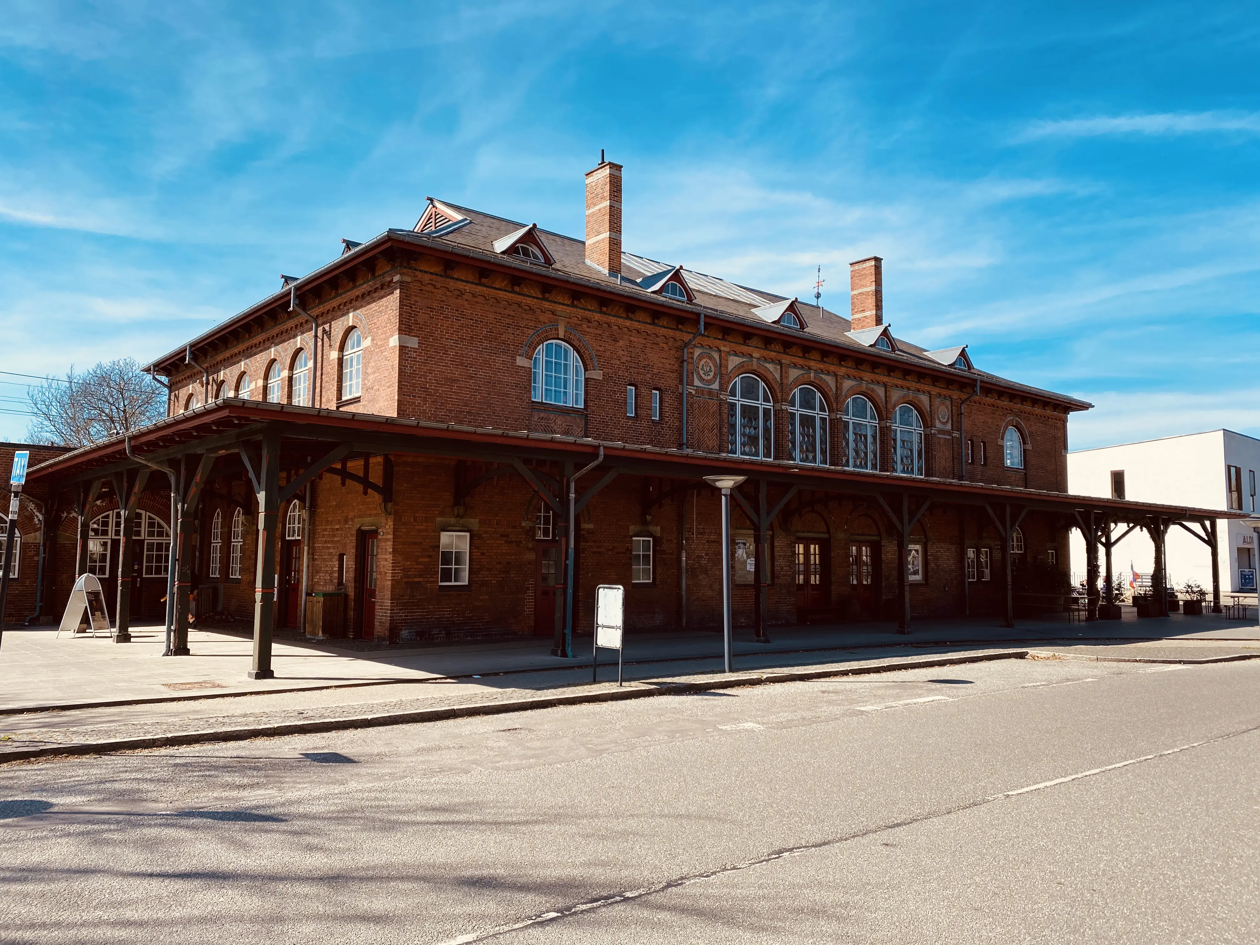 Billede af Vedbæk Station.