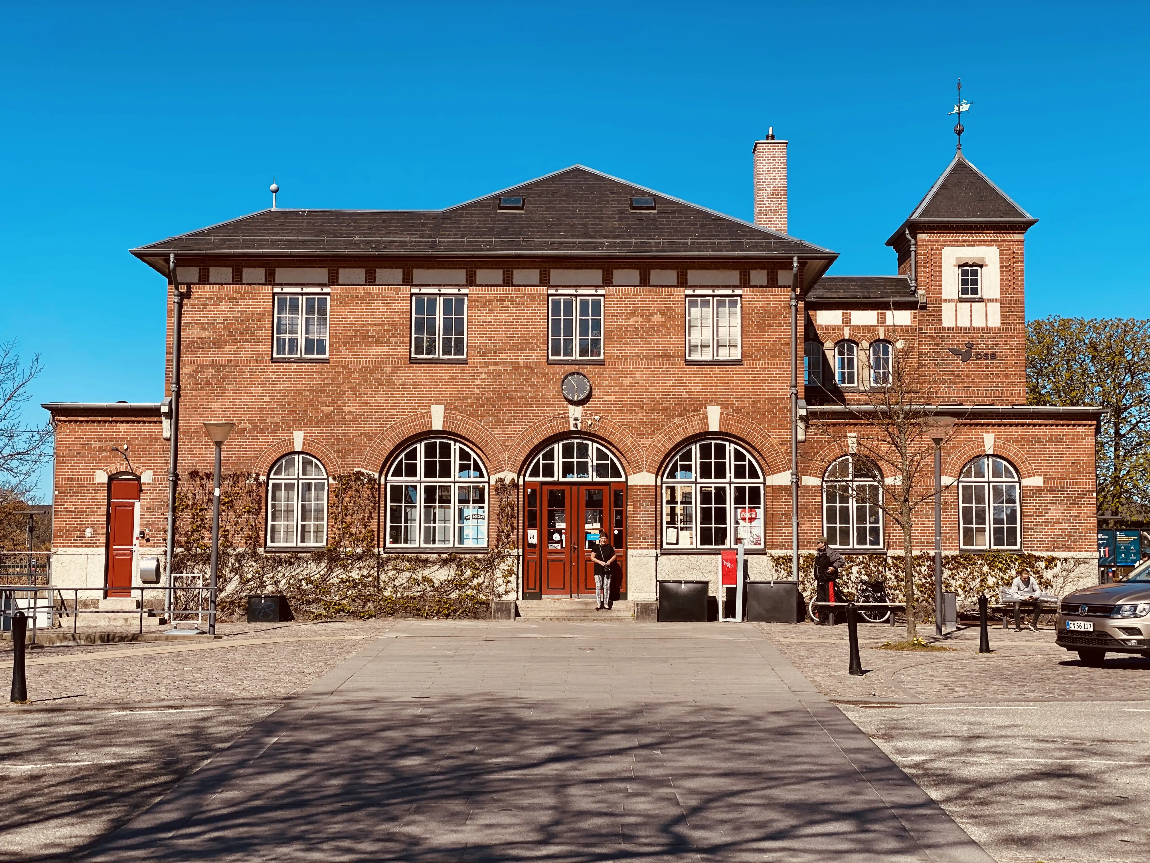 Billede af Humlebæk Station. Billede af Humlebæk Station.