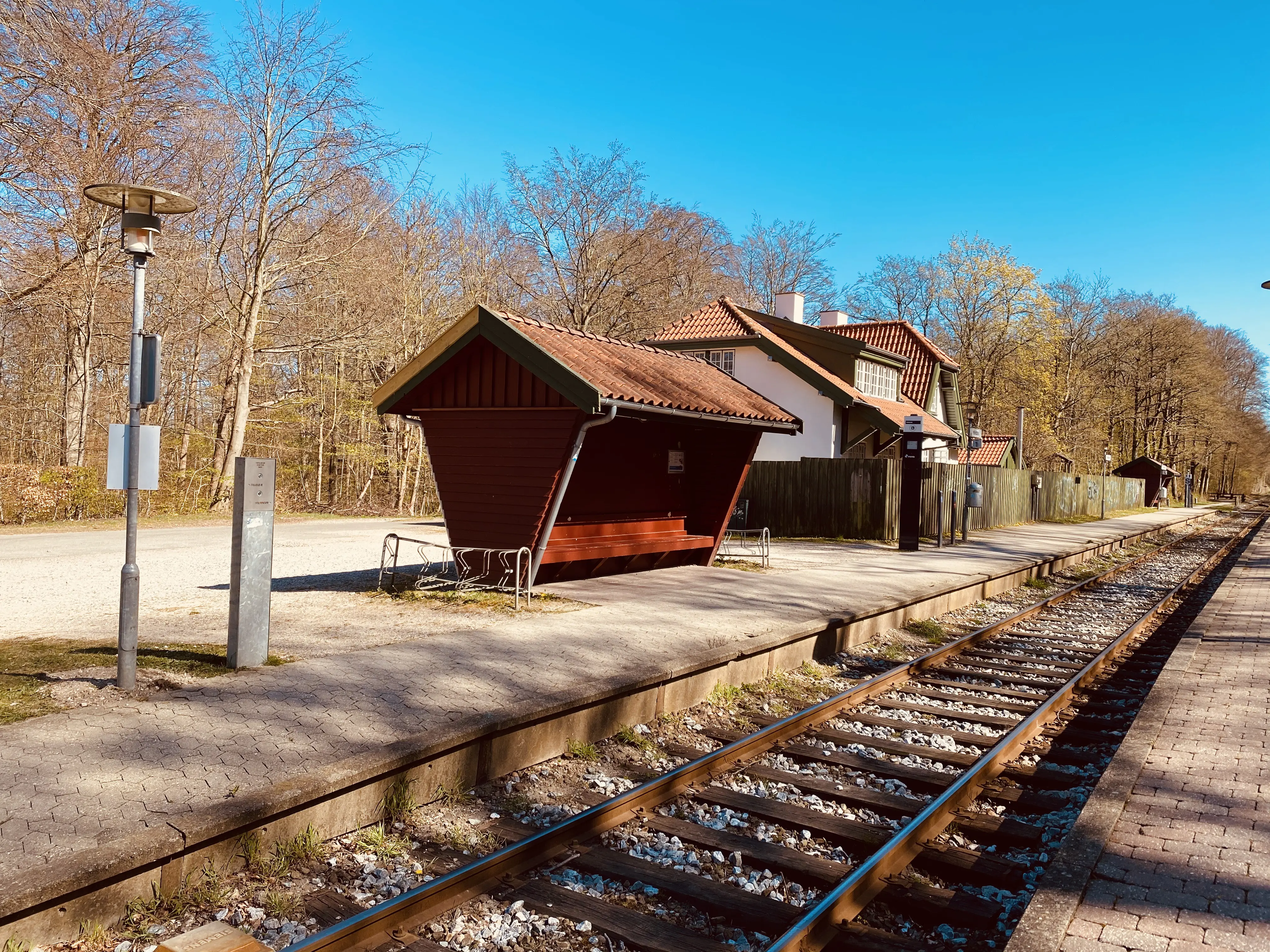 Billede af Hellebæk Station.