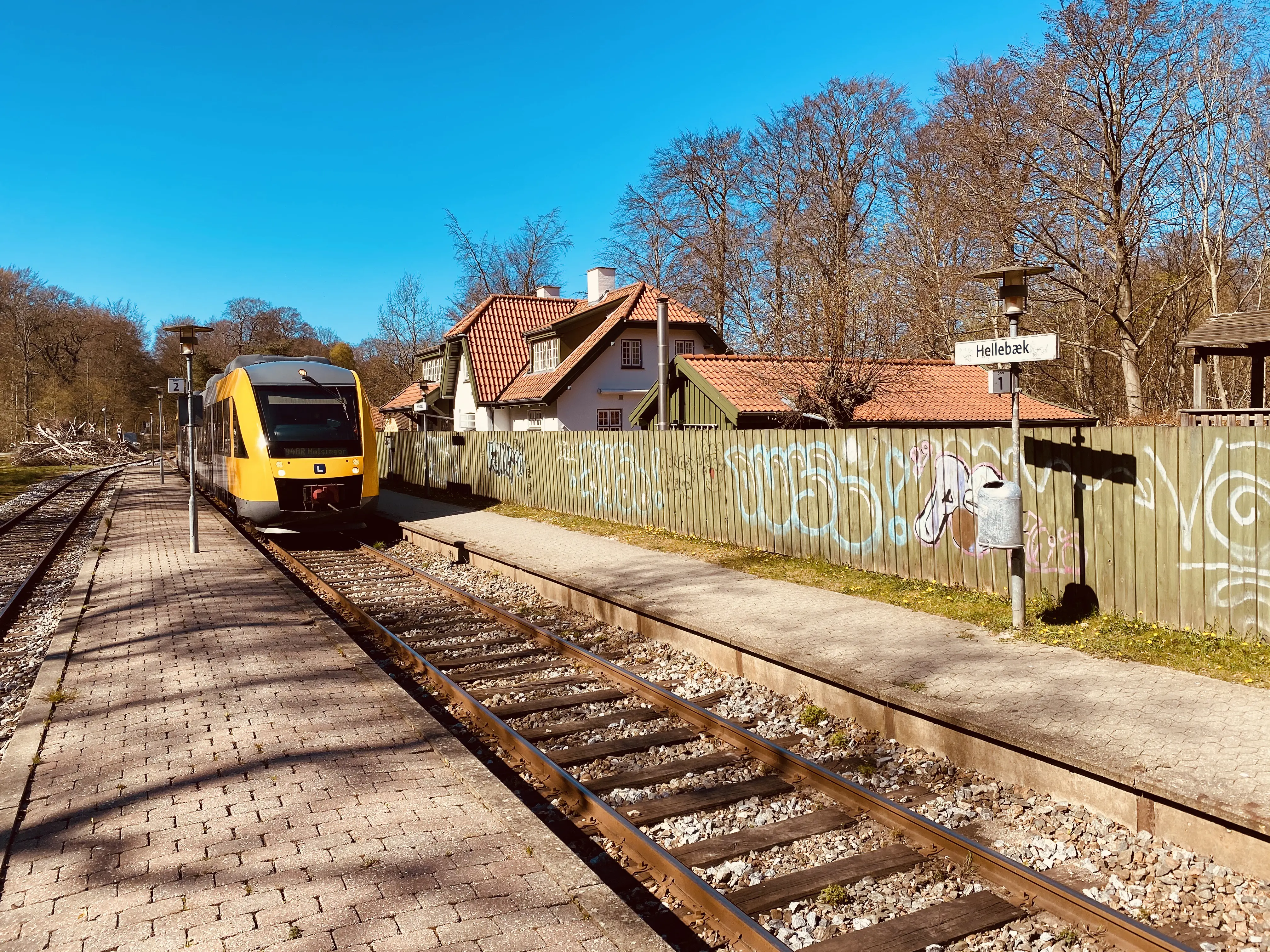 Billede af Hellebæk Station. Billede af Hellebæk Station.
