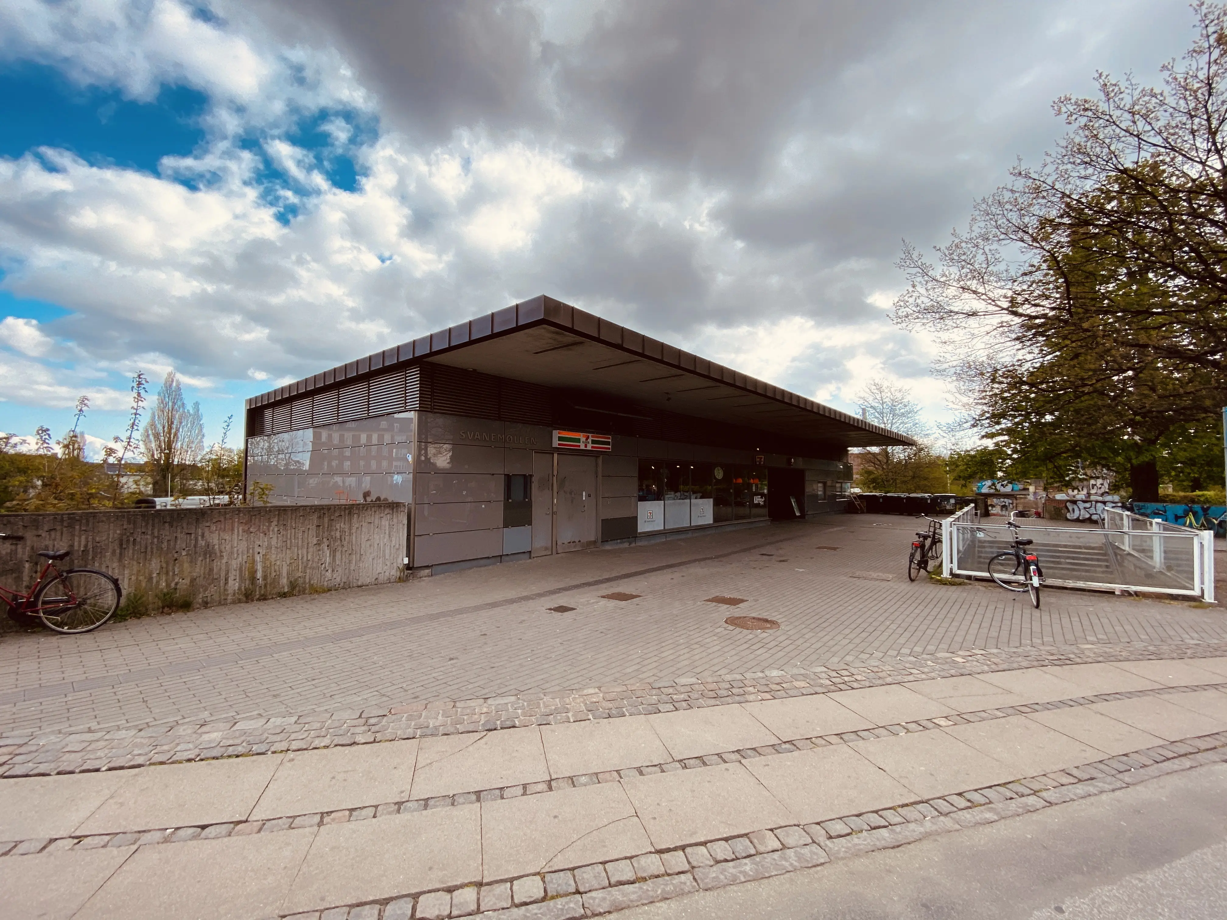 Billede af Svanemøllen S-togsstation. Billede af Svanemøllen S-togsstation.