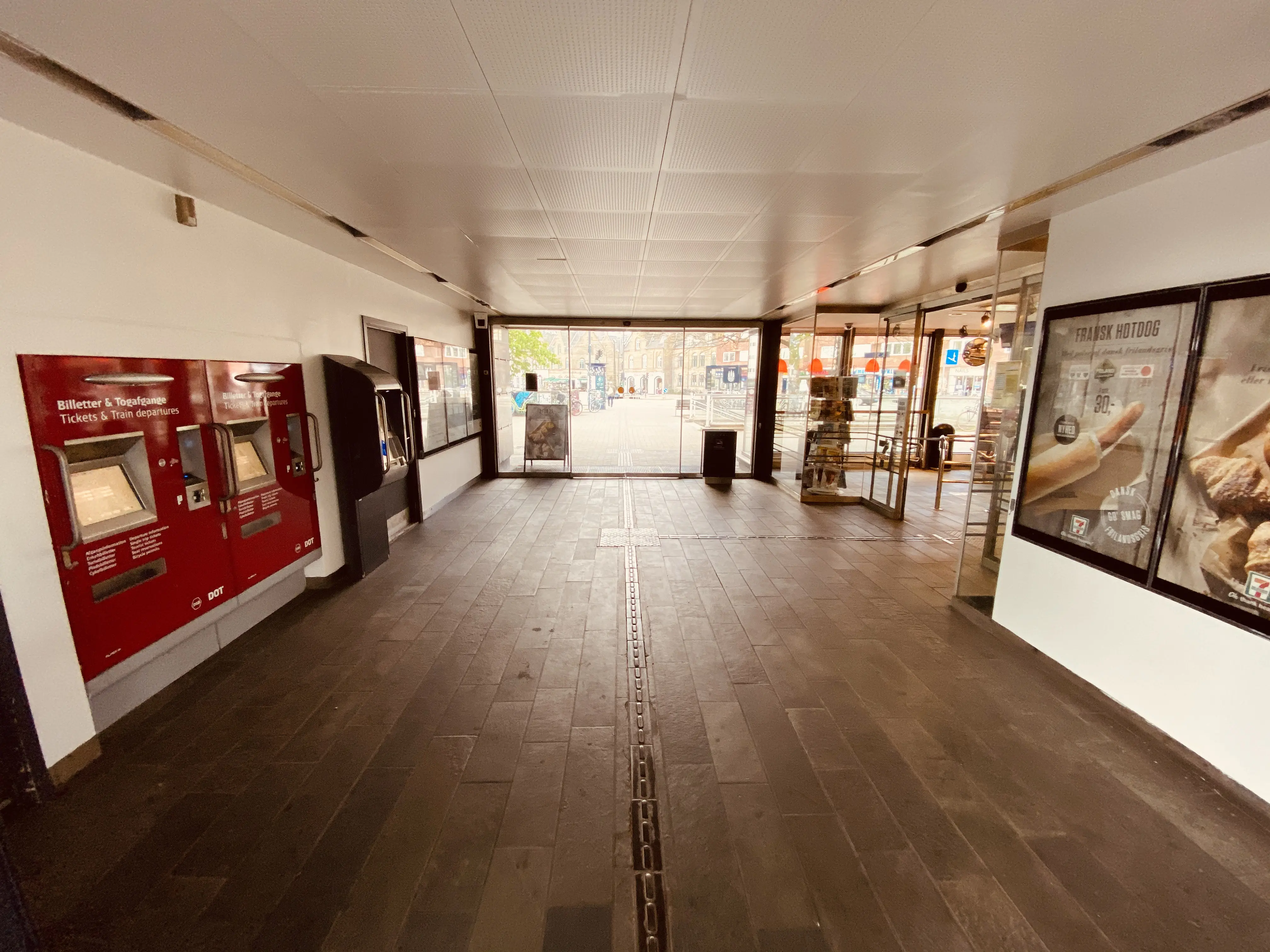 Billede af Svanemøllen S-togsstation. Billede af Svanemøllen S-togsstation.