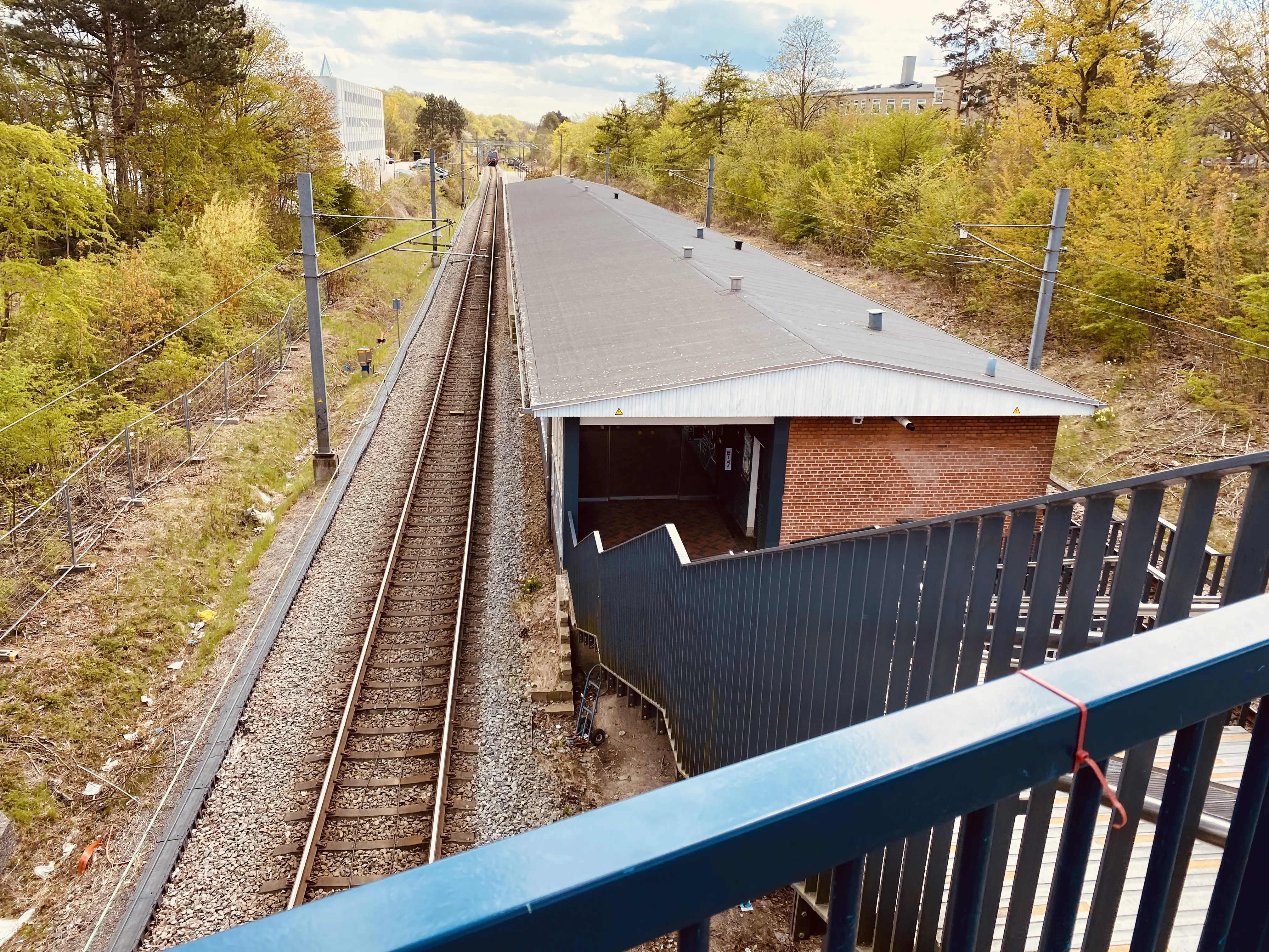 Billede af Sorgenfri S-togstrinbræt. Billede af Sorgenfri S-togstrinbræt.