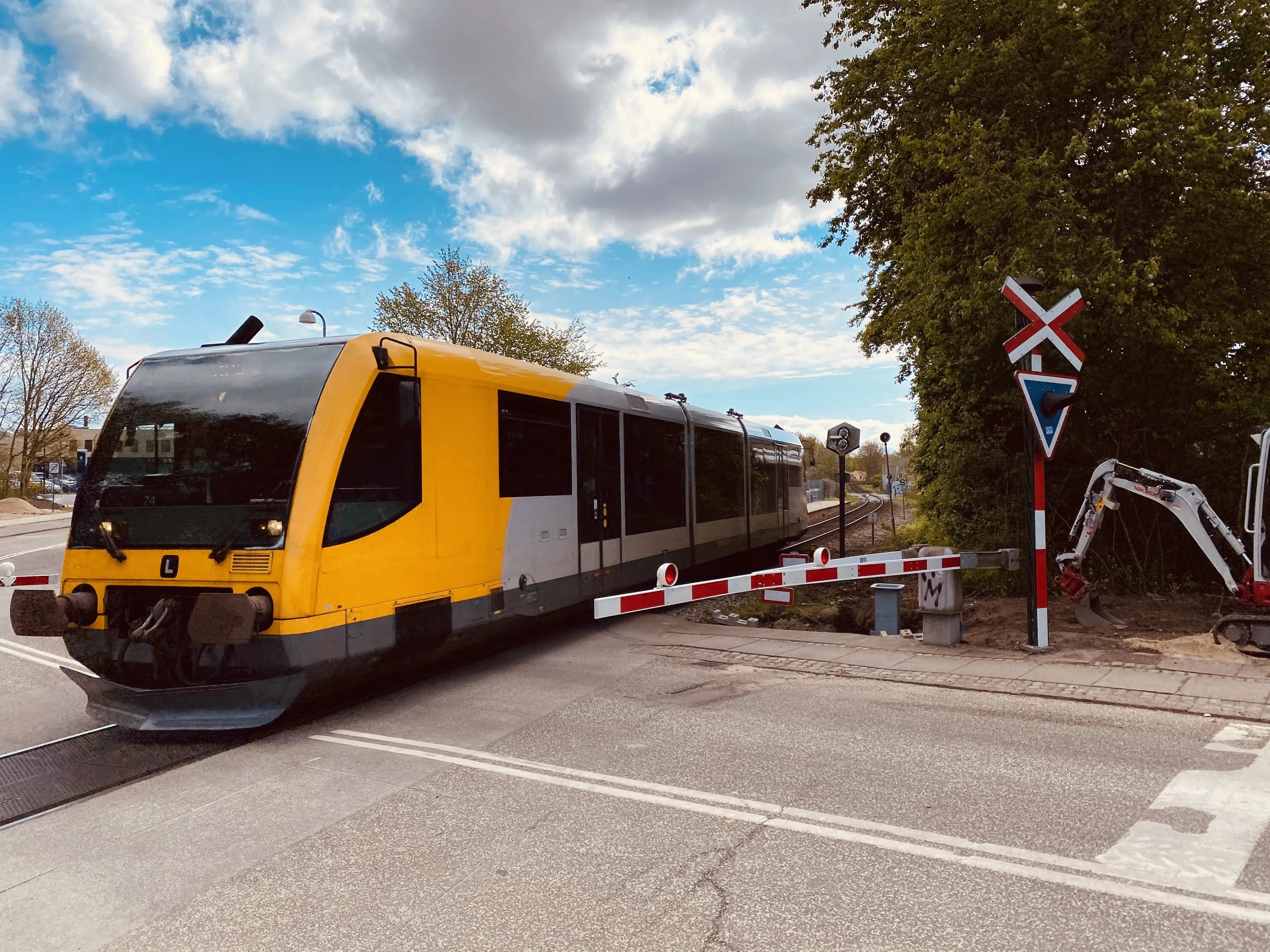 Billede af LNJ Lm 24 ud for Nørgaardsvej Trinbræt.