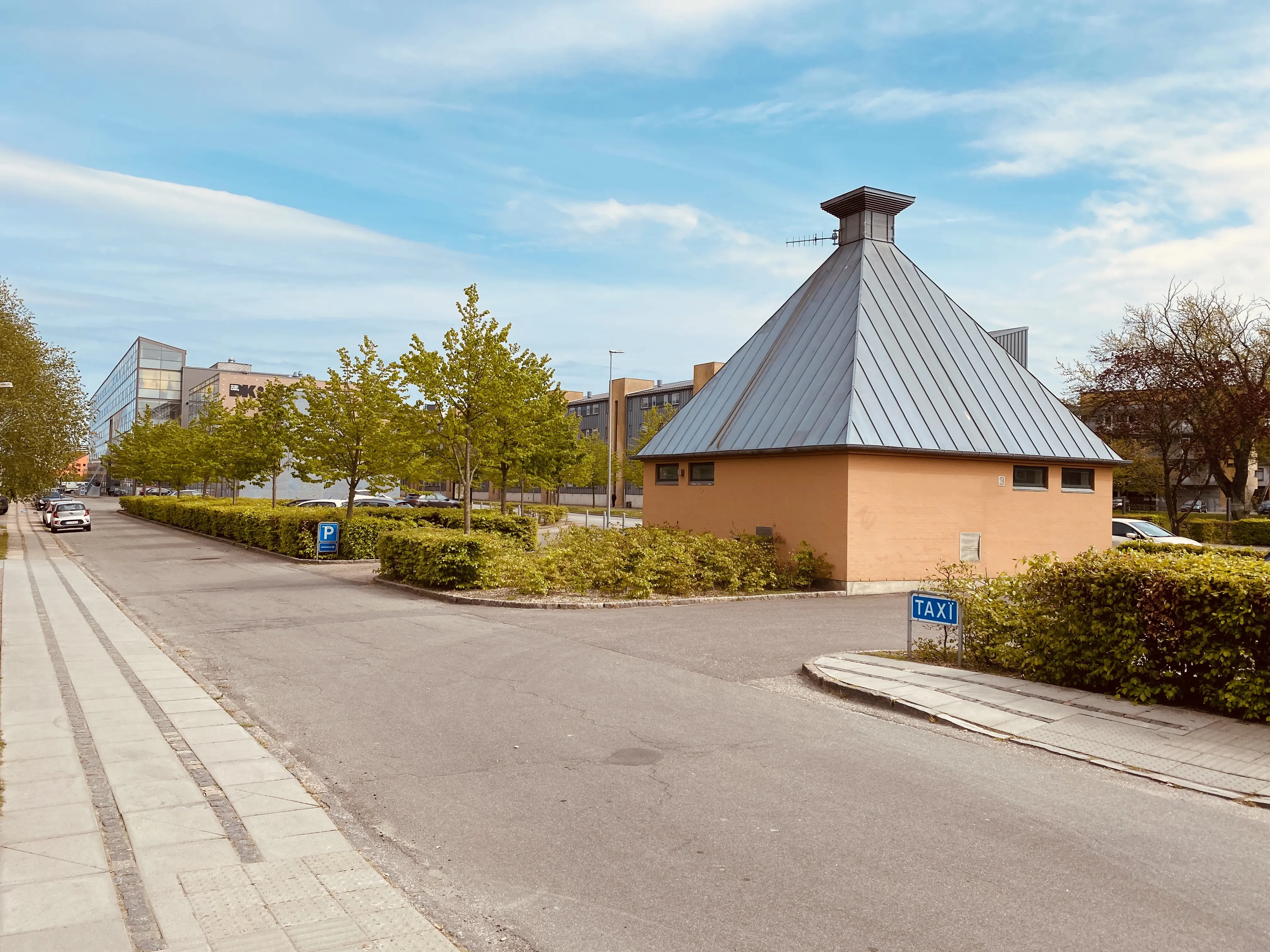 Billede af Kolding Sydbanegård er nedrevet, men den har ligget her. Billede af Kolding Sydbanegård er nedrevet, men den har ligget her.