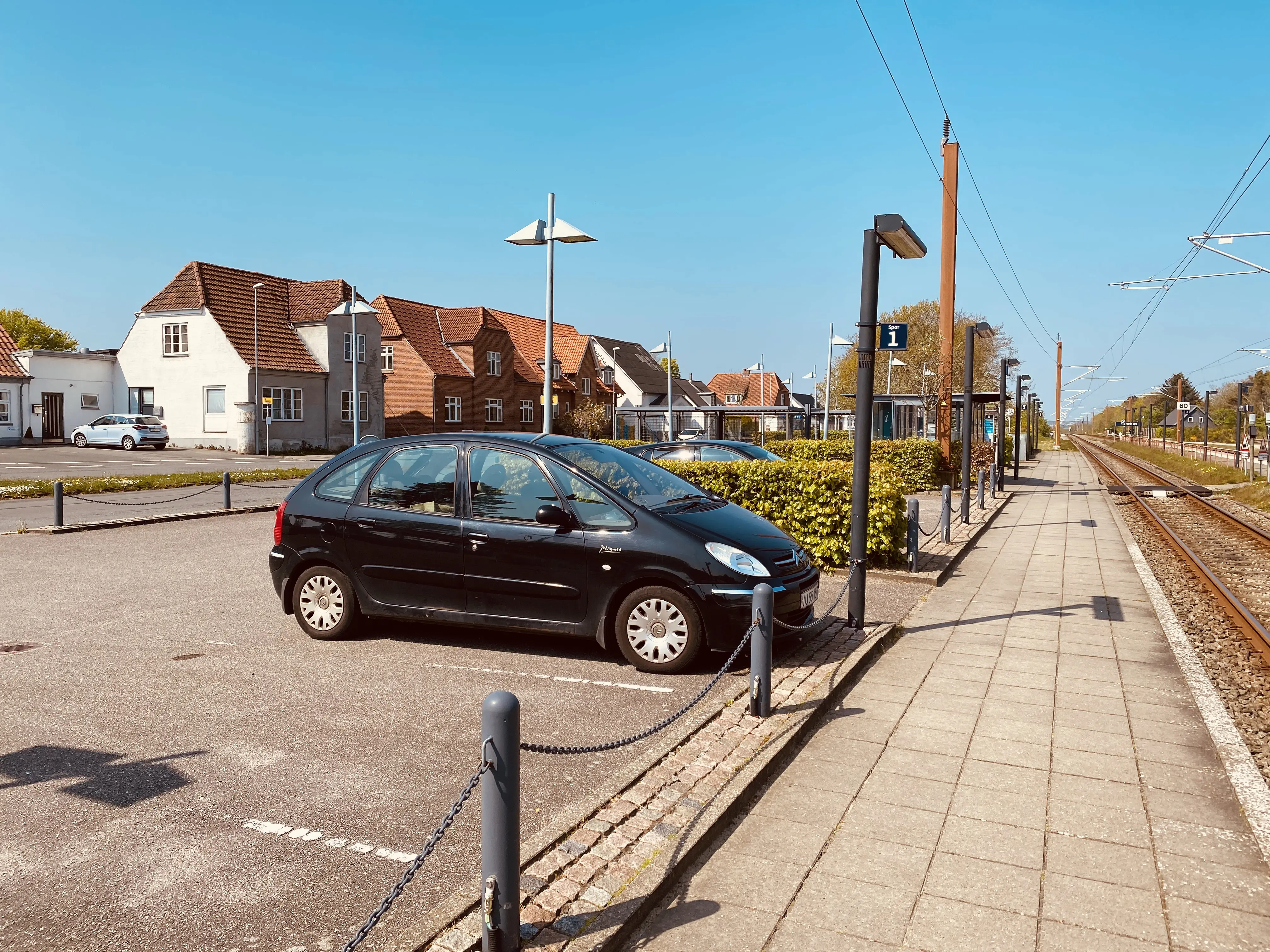 Billede af Tjæreborg Station er nedrevet og afløst af dette Trinbræt.