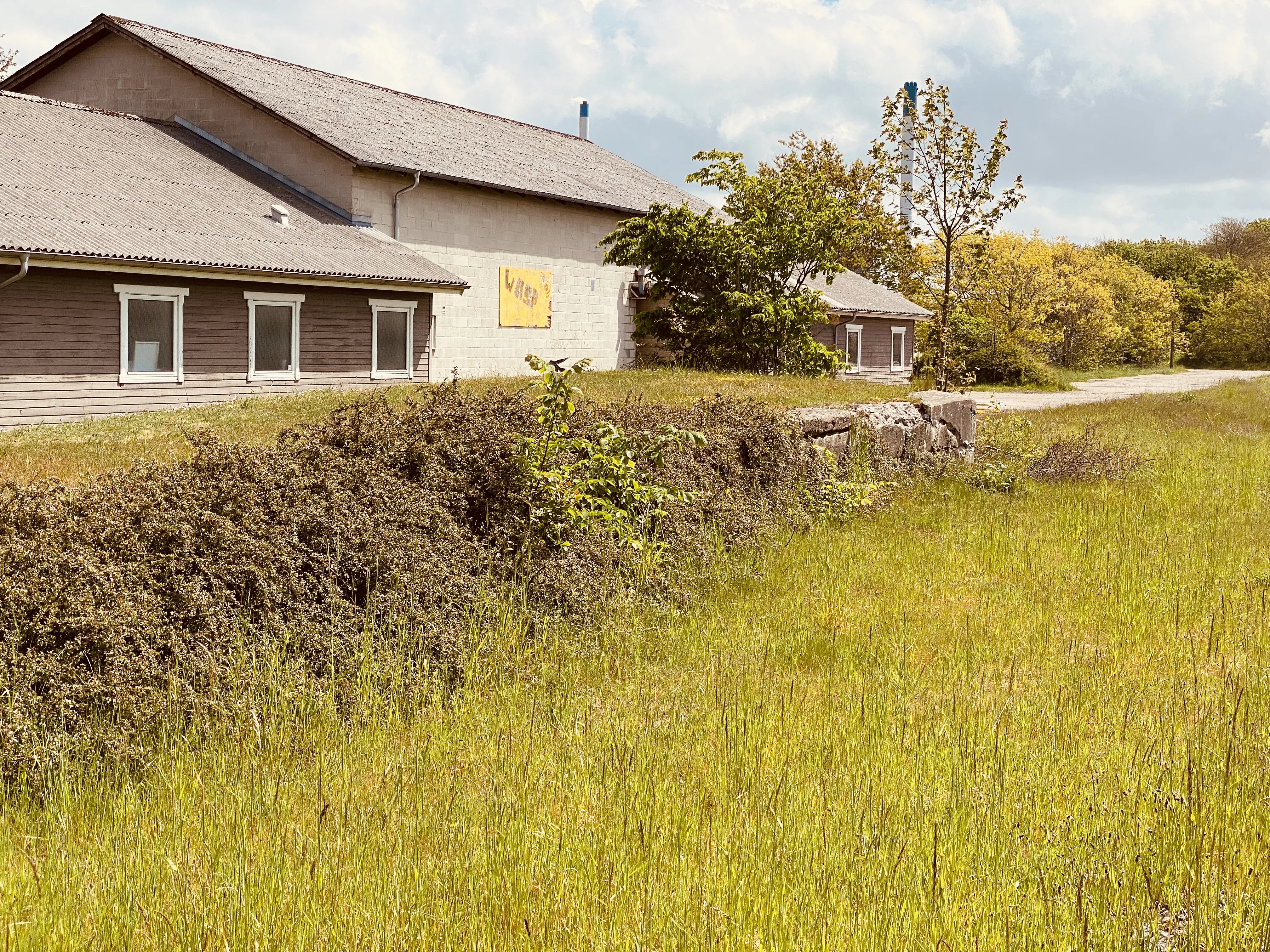 Billede af Skærbæk Stations læsserampe. Billede af Skærbæk Stations læsserampe.