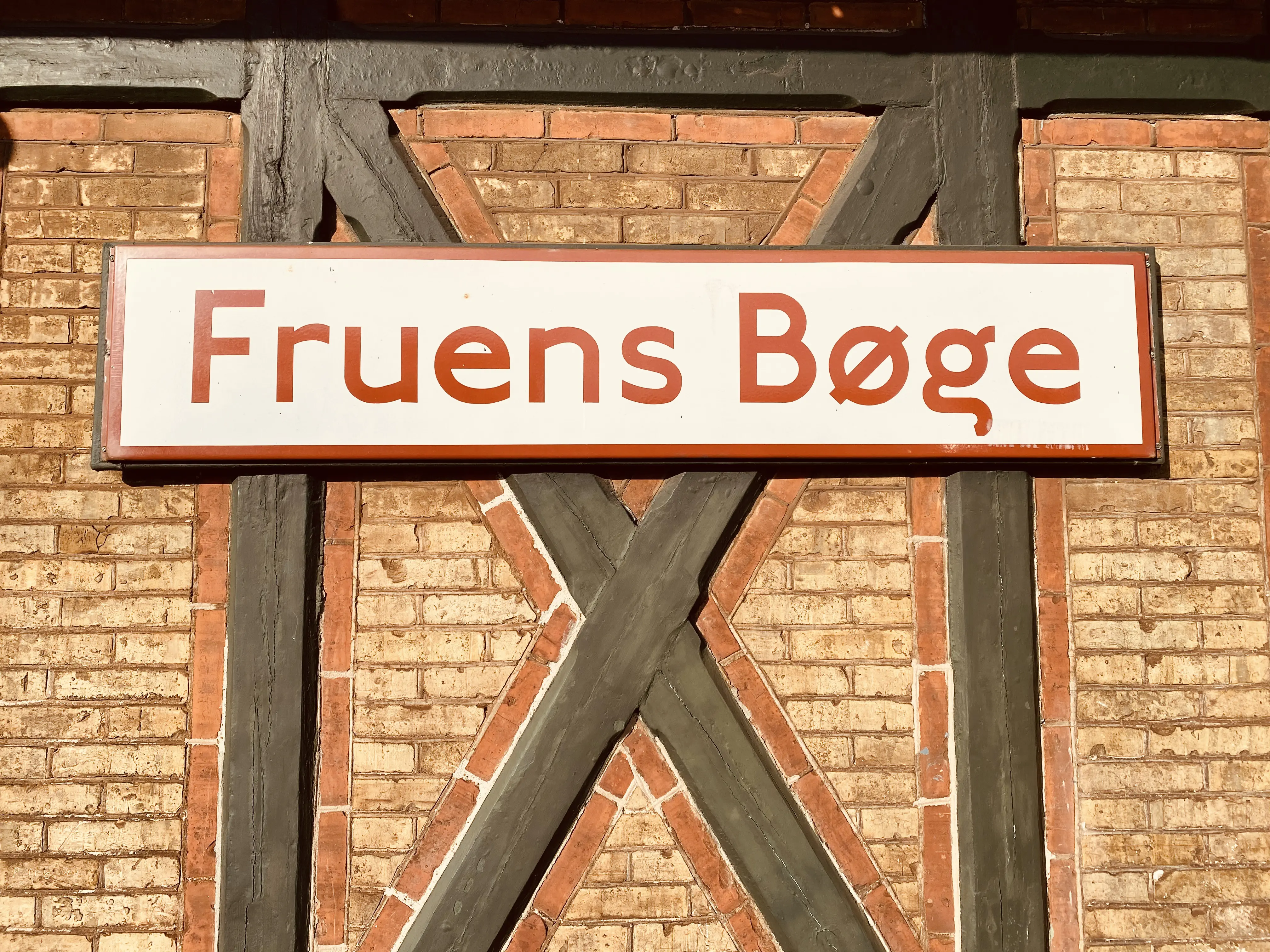 Billede af Fruens Bøge Station.