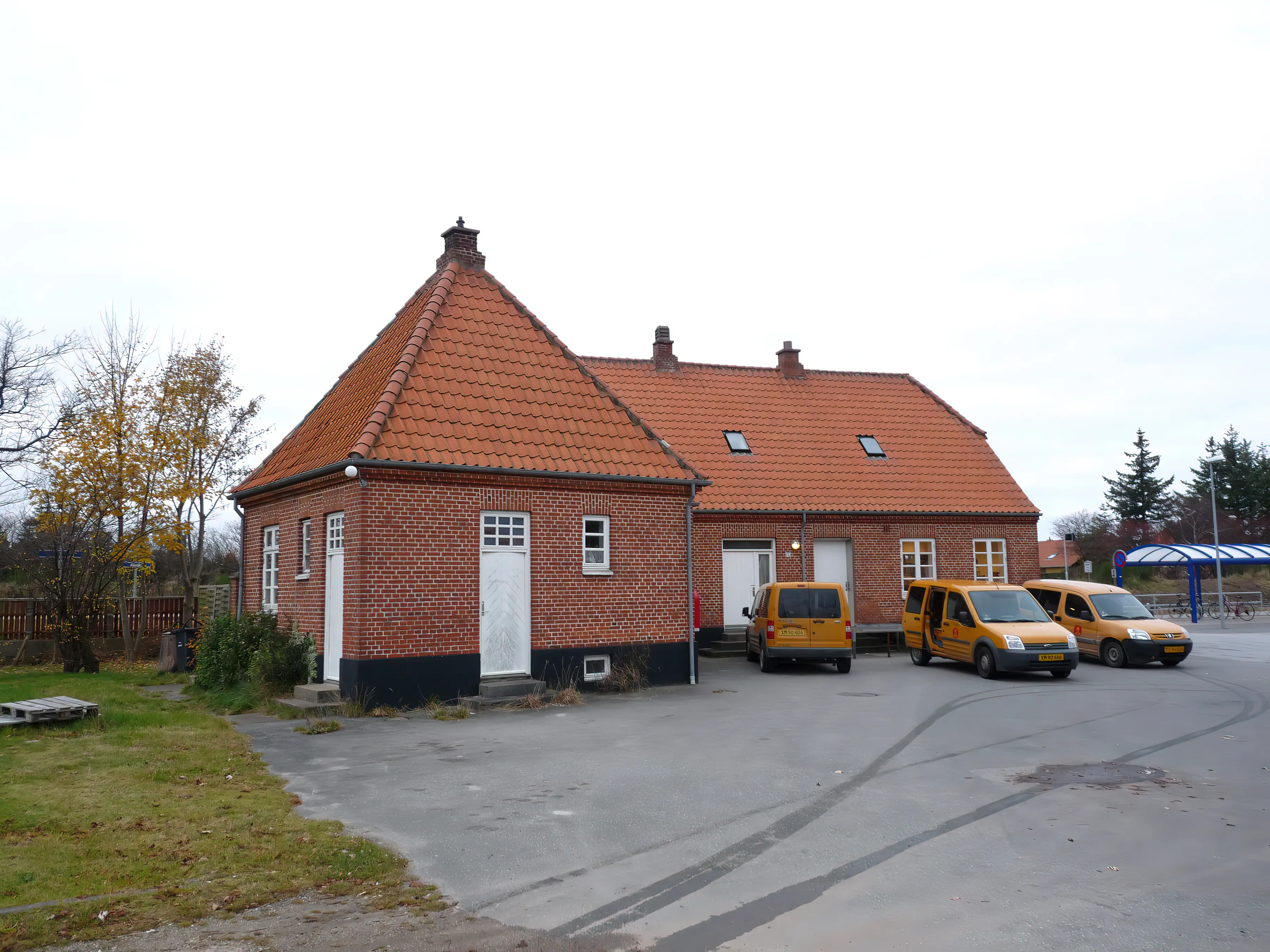 Billede af Ålbæk Station.