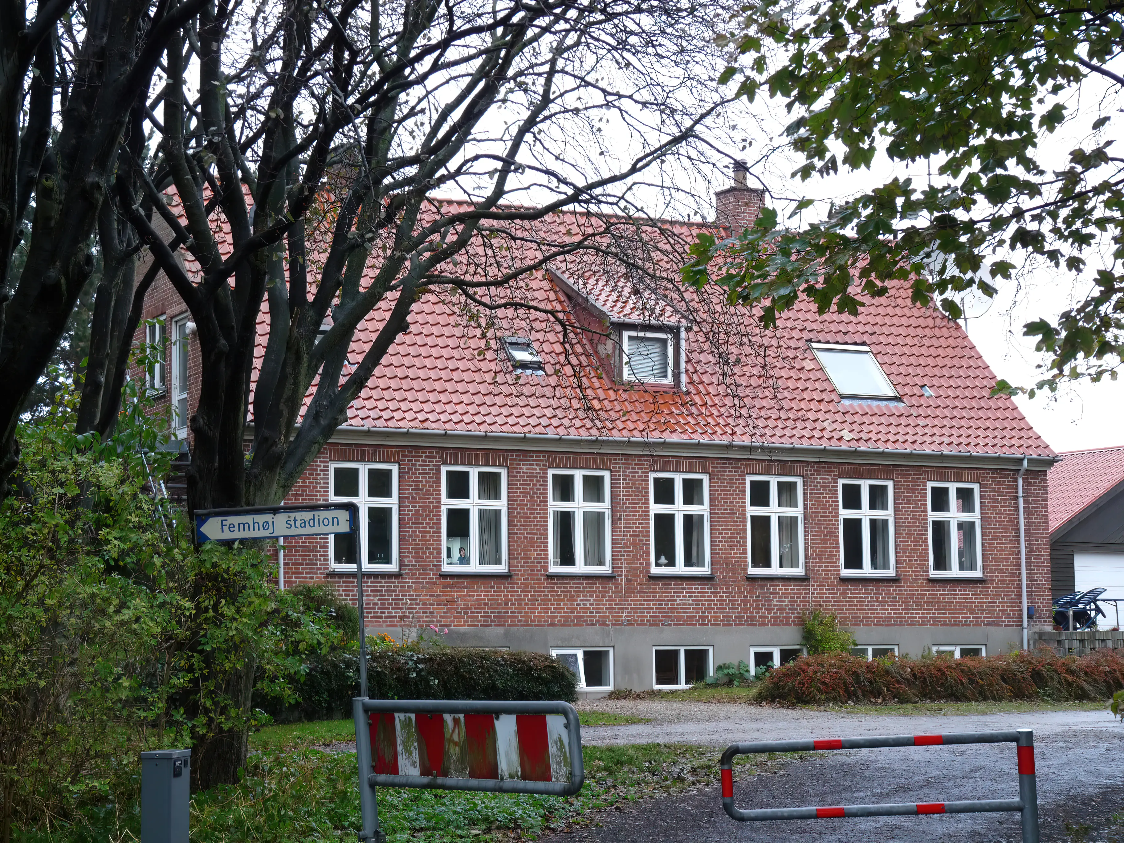 Billede af Femhøj Billetsalgssted. Billede af Femhøj Billetsalgssted.