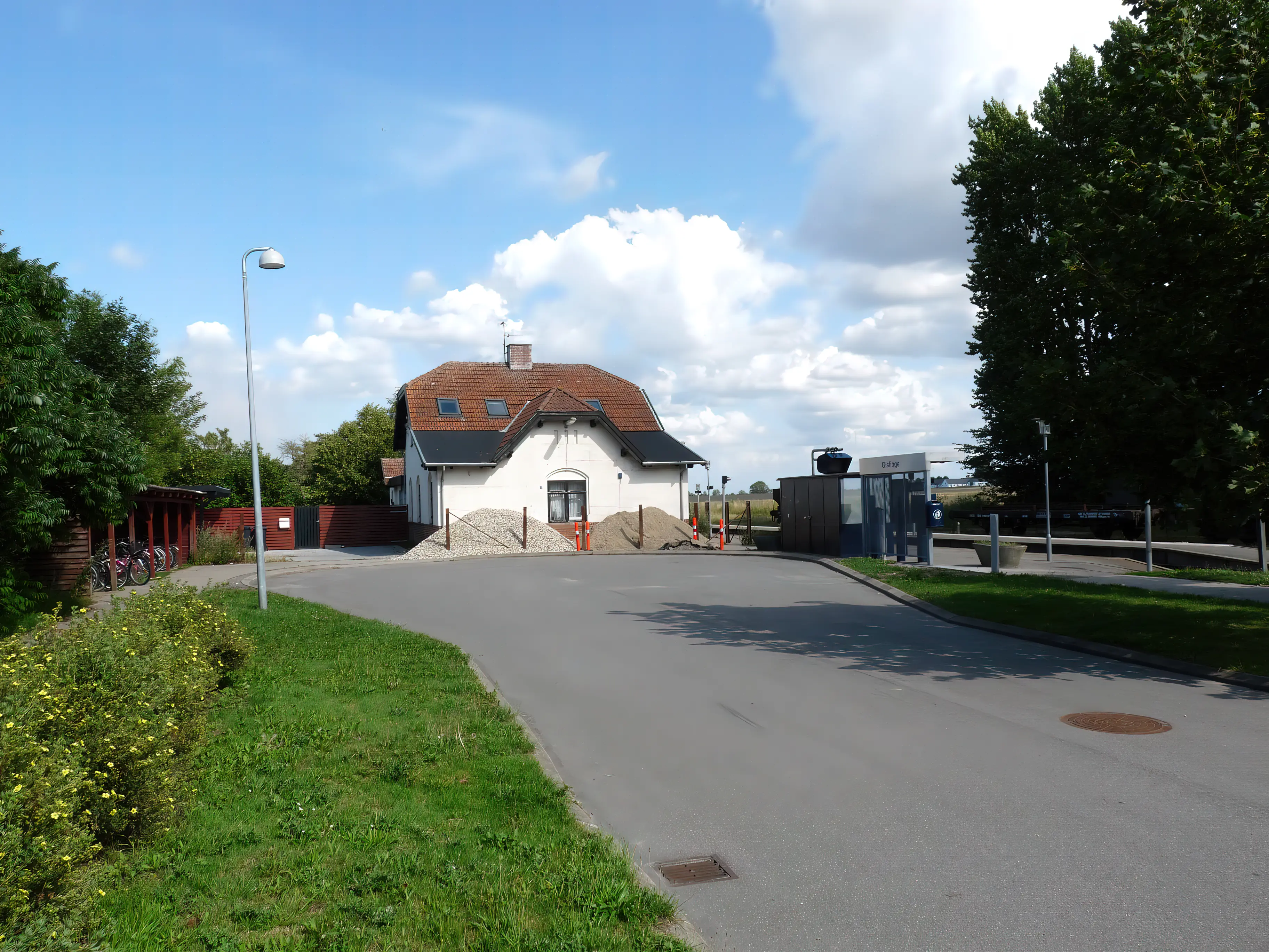 Billede af Gislinge Station. Billede af Gislinge Station.