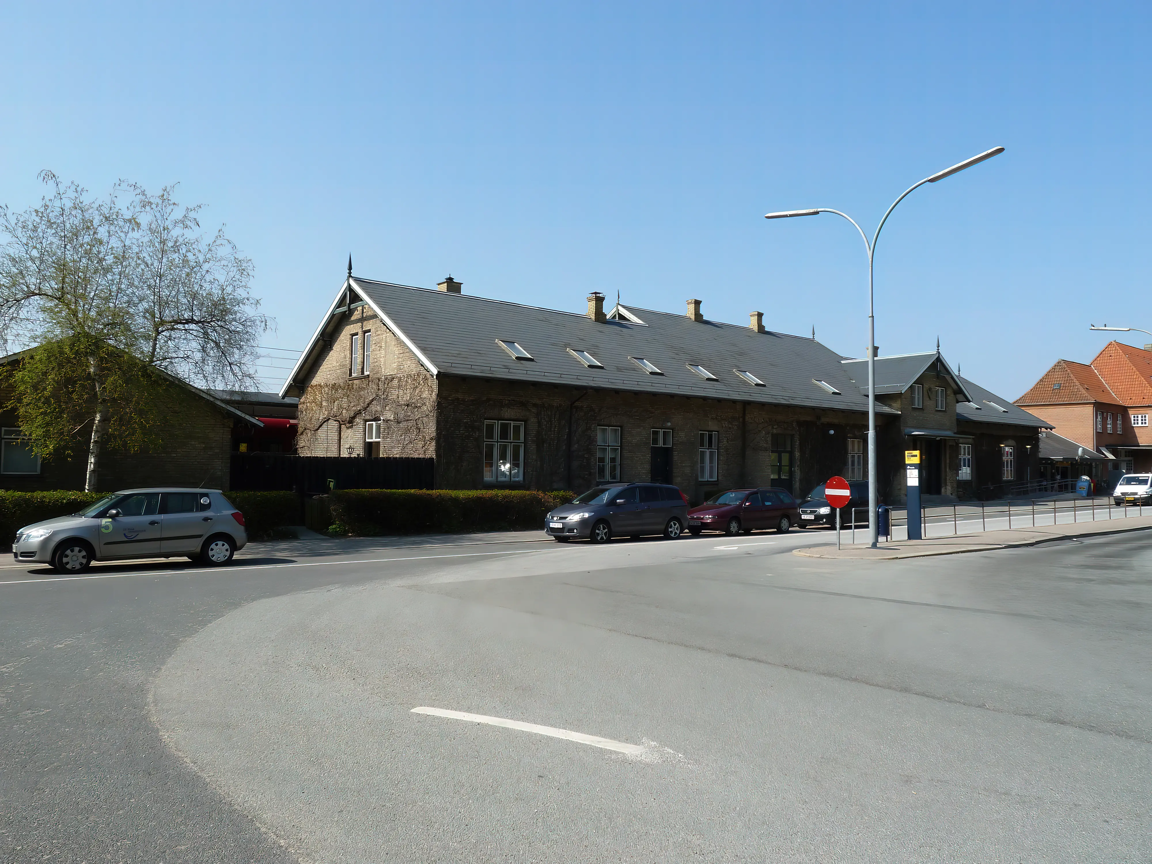 Billede af Holte Station. Billede af Holte Station.