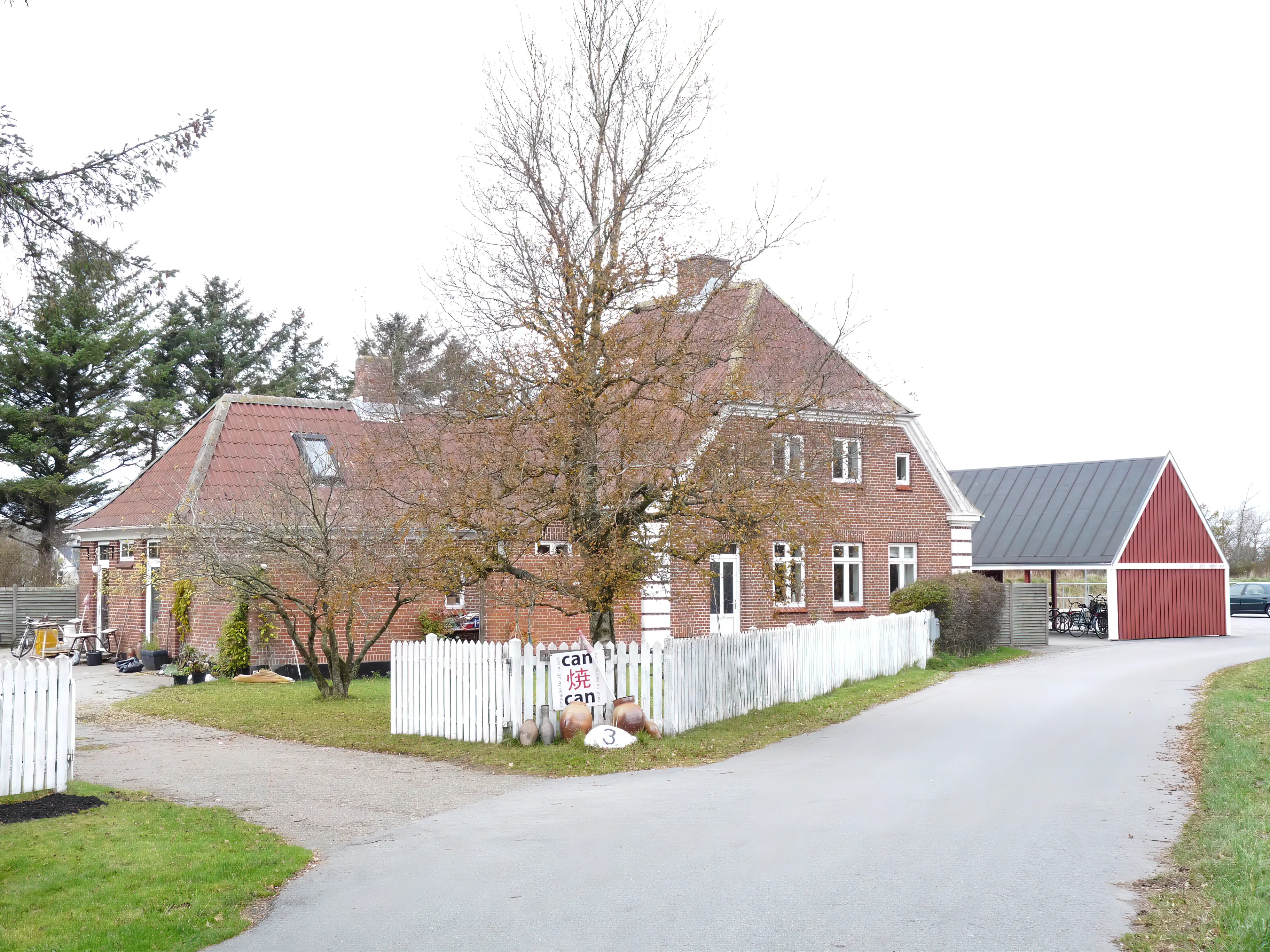 Billede af Horne Station. Billede af Horne Station.