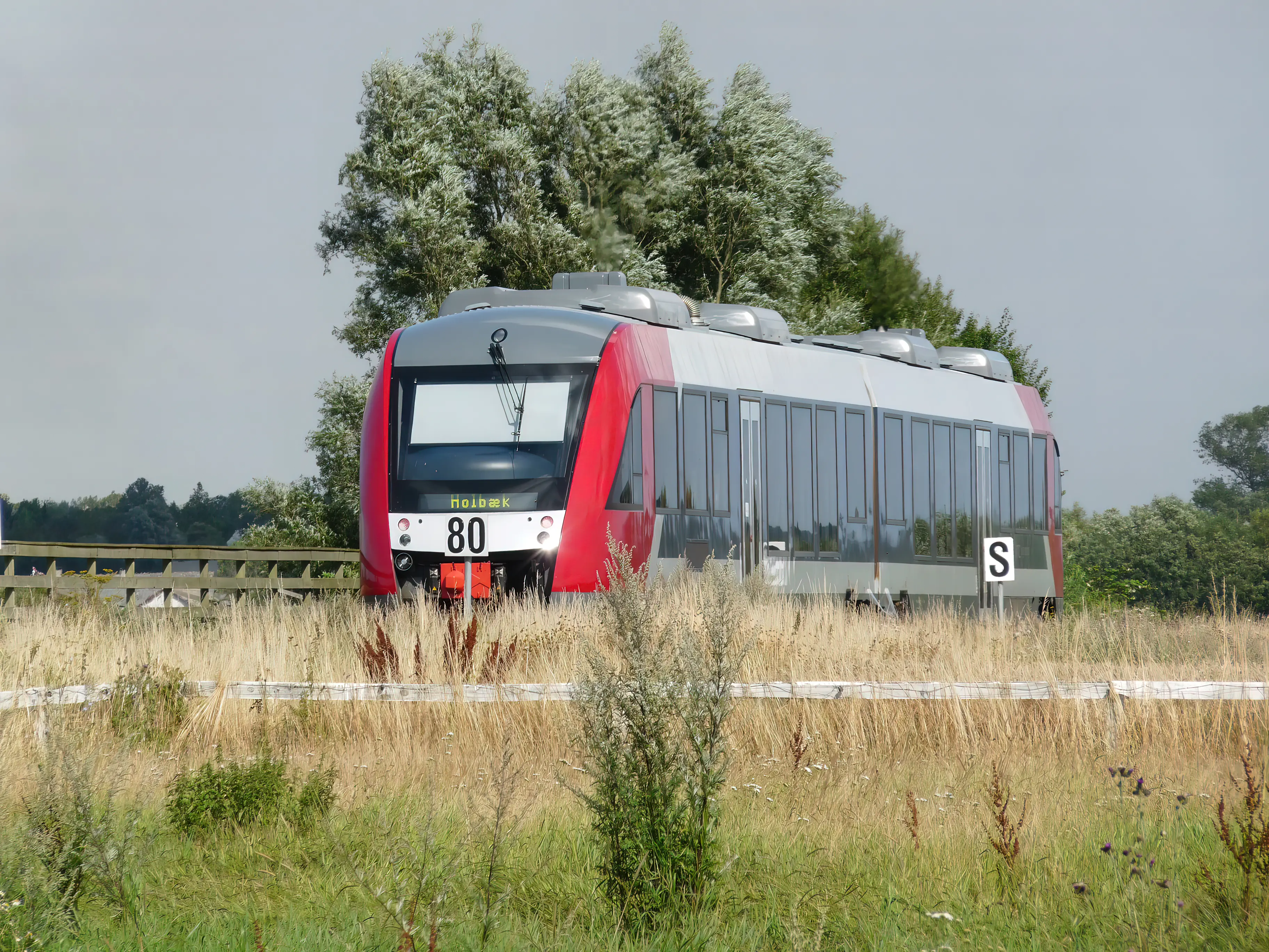 Billede af RTOG 2027-2127, tidligere VL 2027-2127 fotograferet ud for Ny Hagested Trinbræt. Billede af RTOG 2027-2127, tidligere VL 2027-2127 fotograferet ud for Ny Hagested Trinbræt.